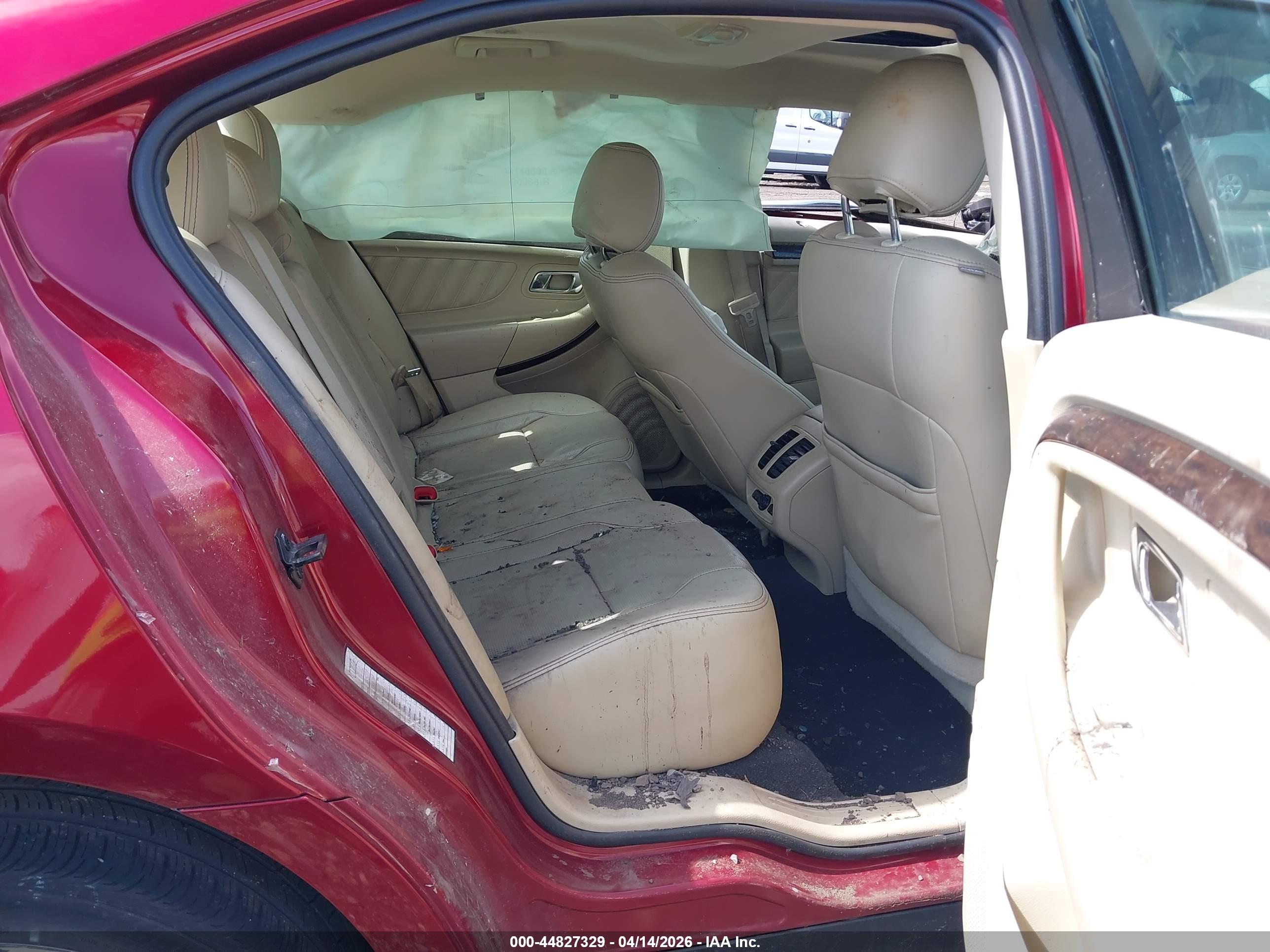 FORD TAURUS image 8