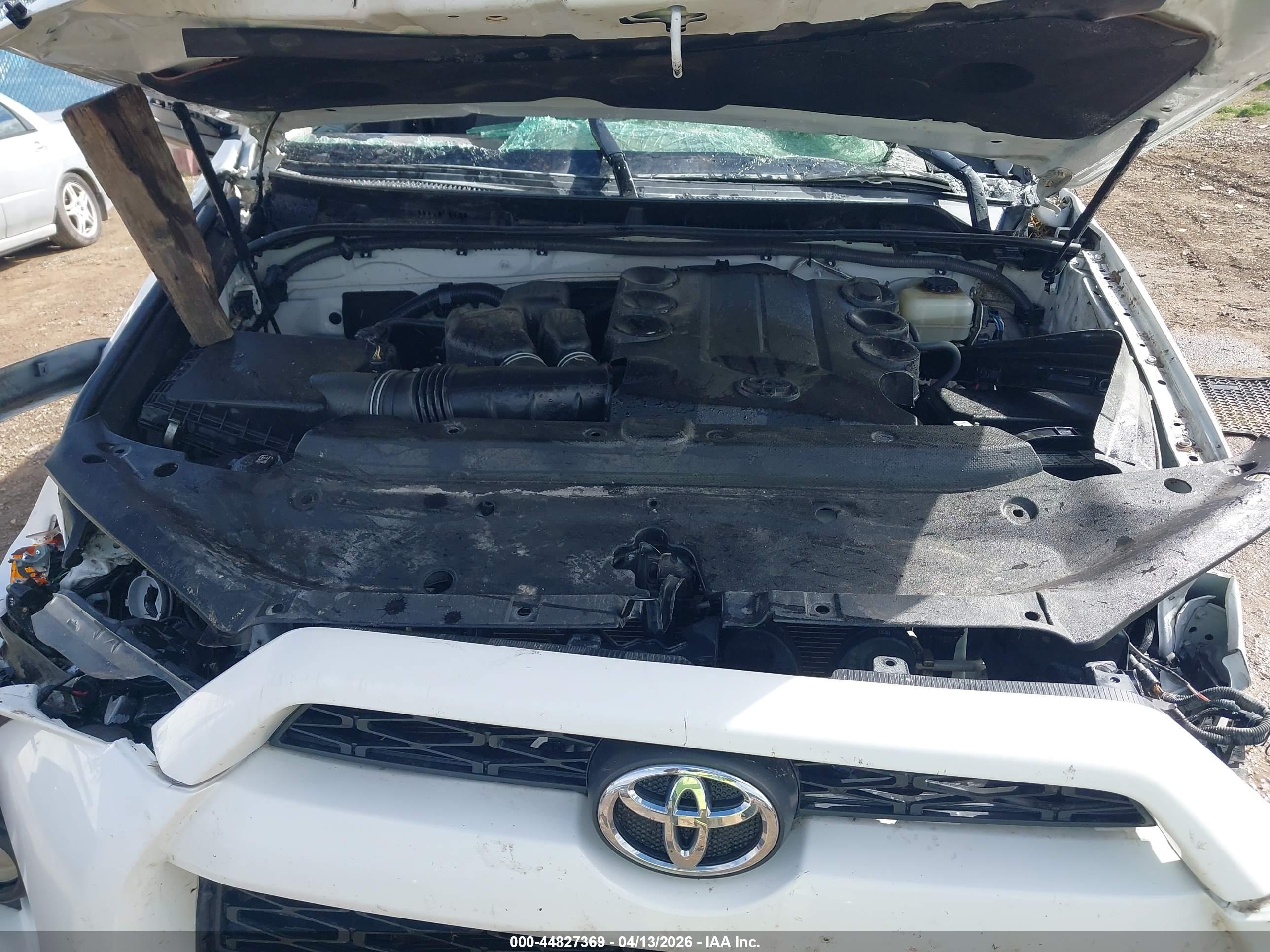 TOYOTA 4RUNNER image 10