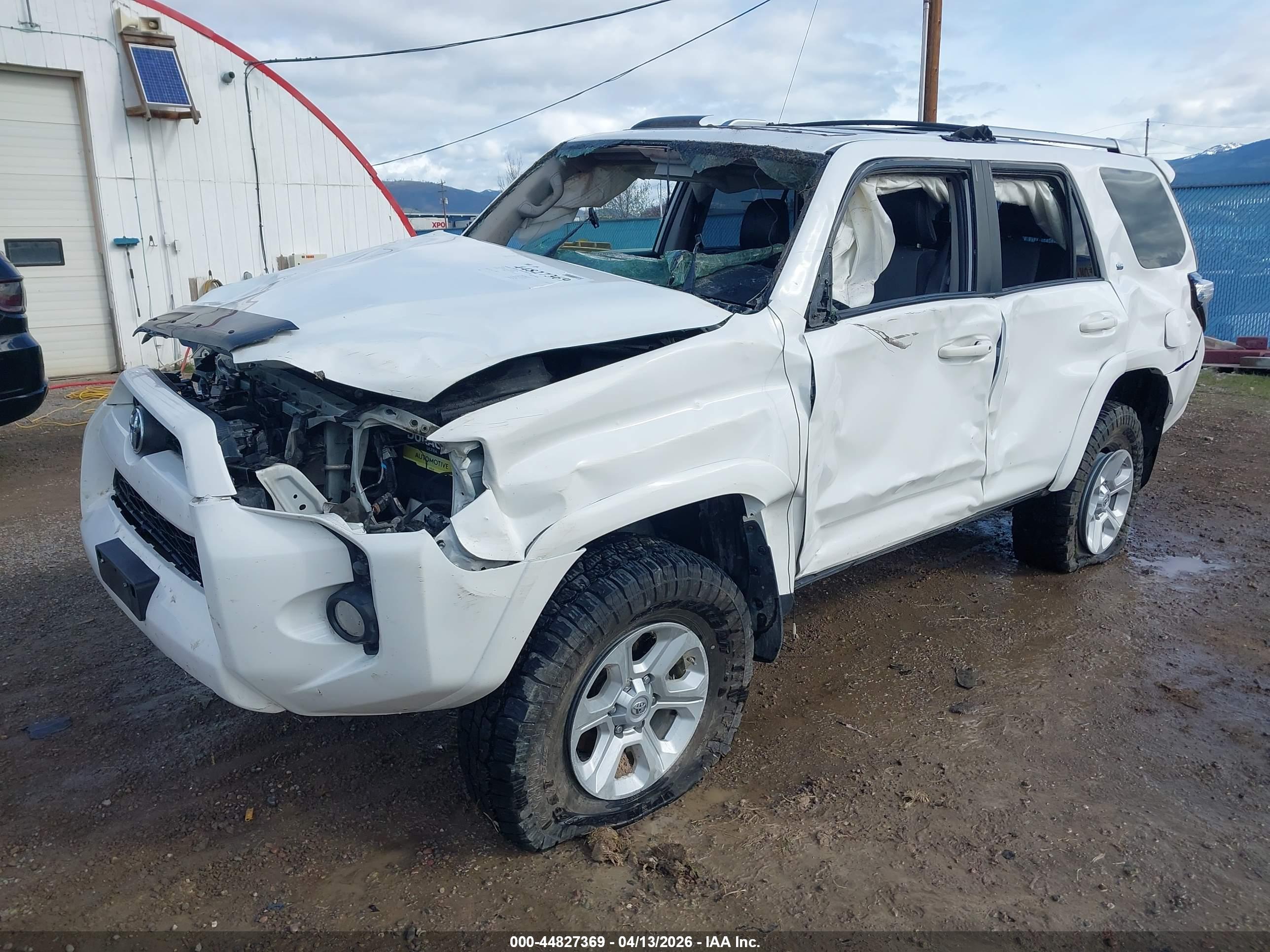 TOYOTA 4RUNNER image 2