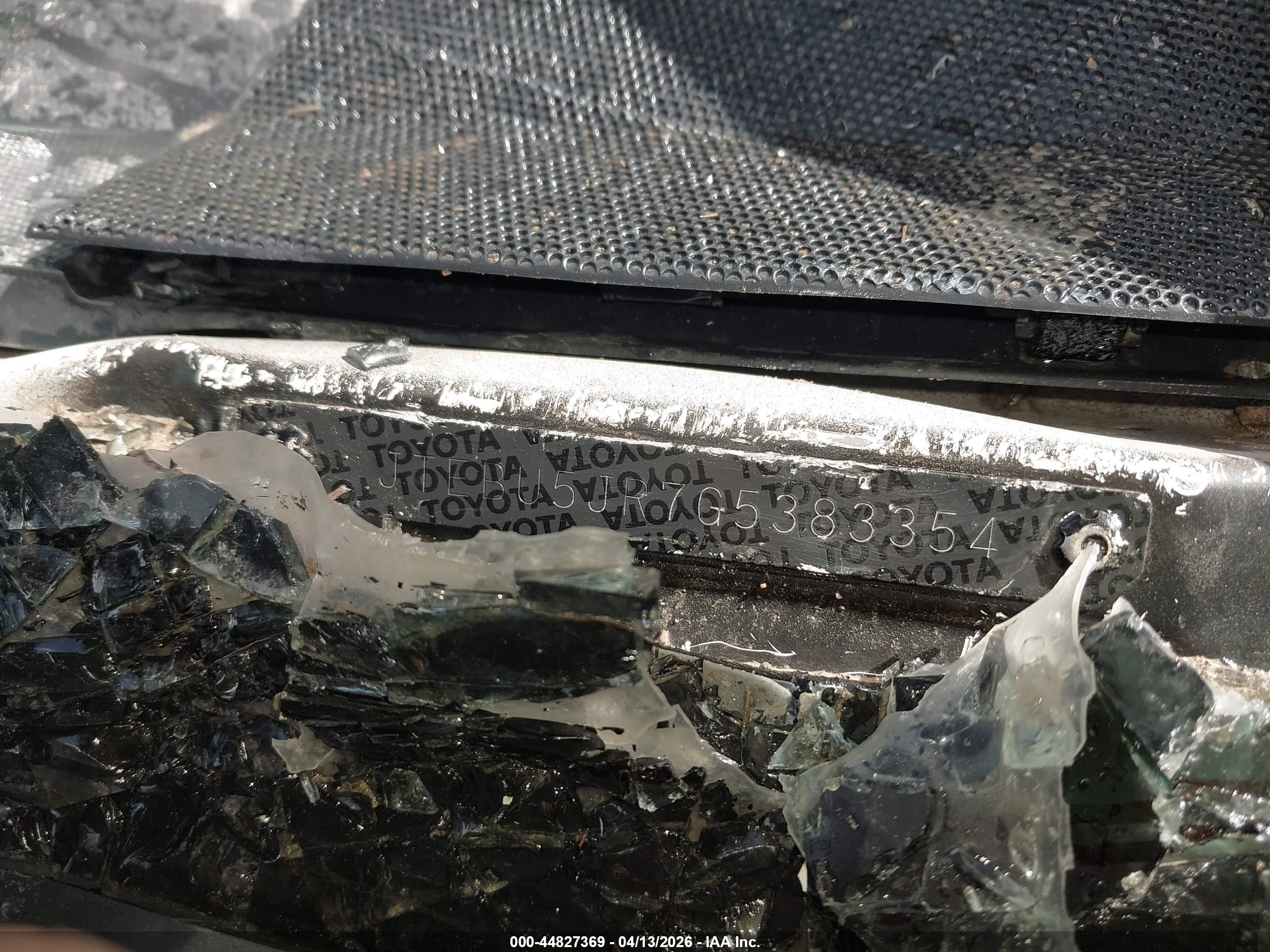 TOYOTA 4RUNNER image 9