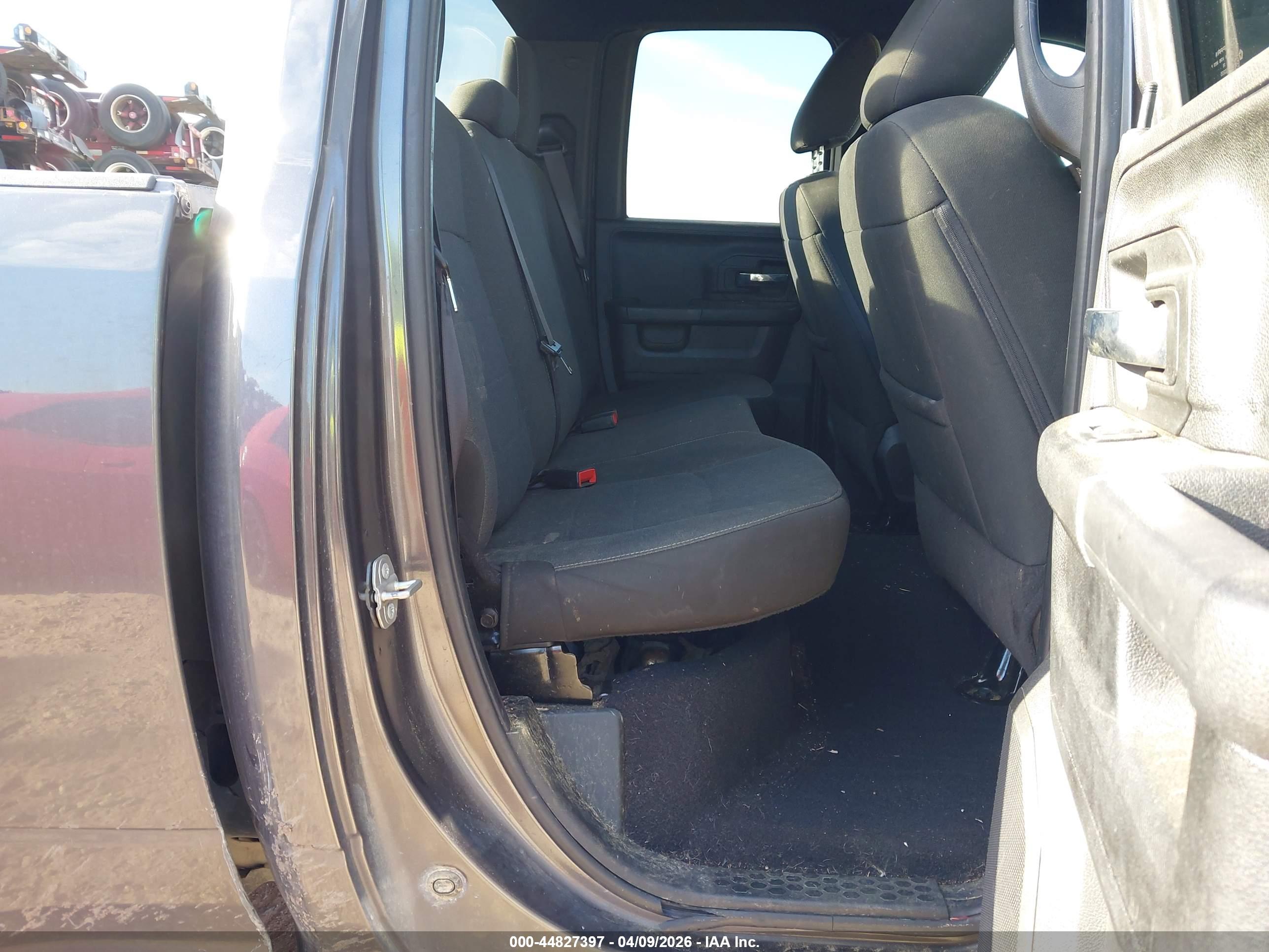 RAM 1500 image 8