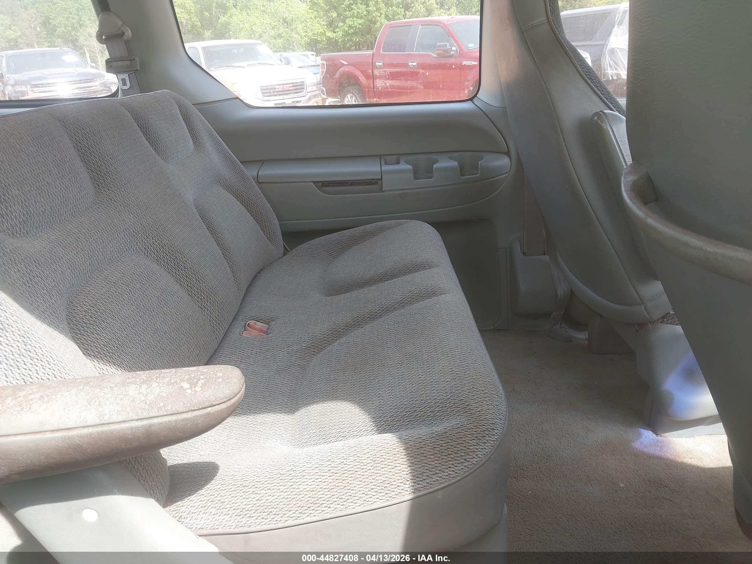 DODGE CARAVAN image 8