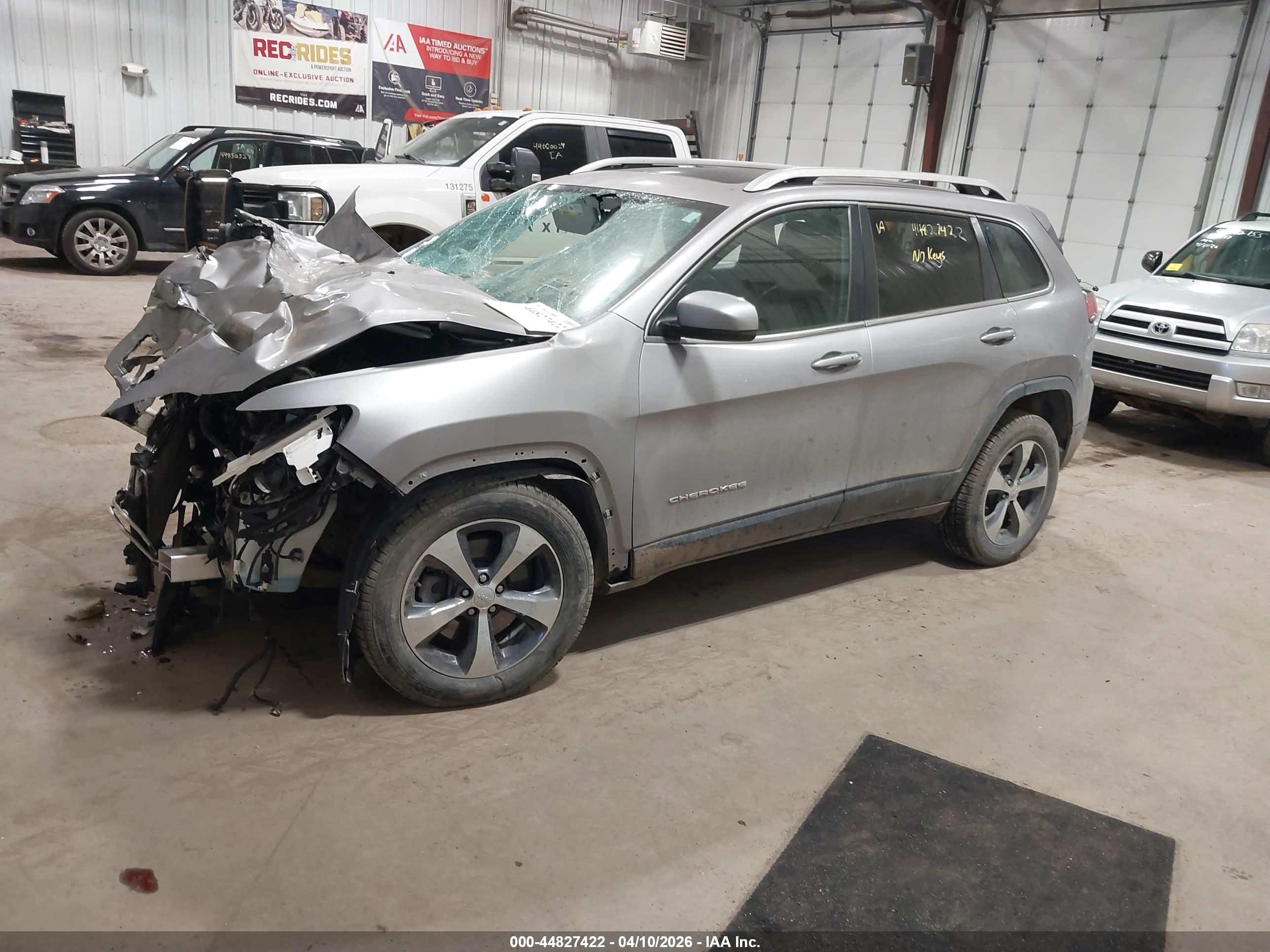 JEEP CHEROKEE image 2