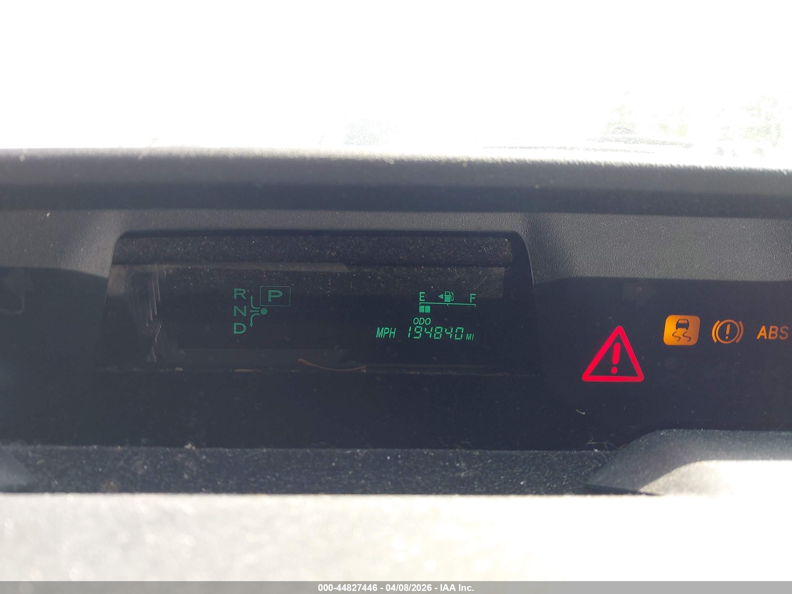TOYOTA PRIUS image 7