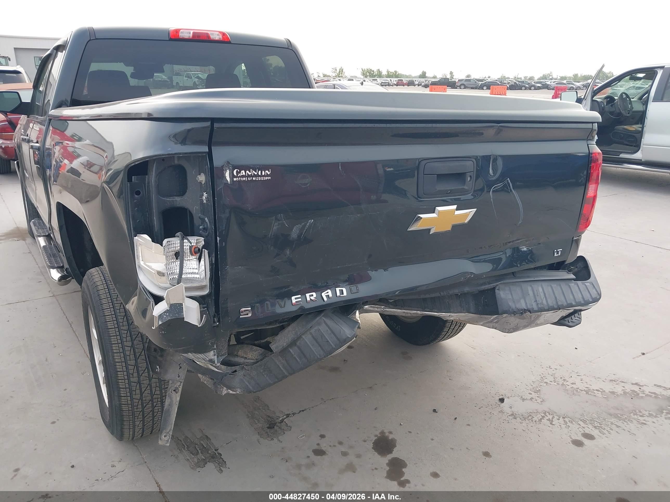 CHEVROLET SILVERADO image 6