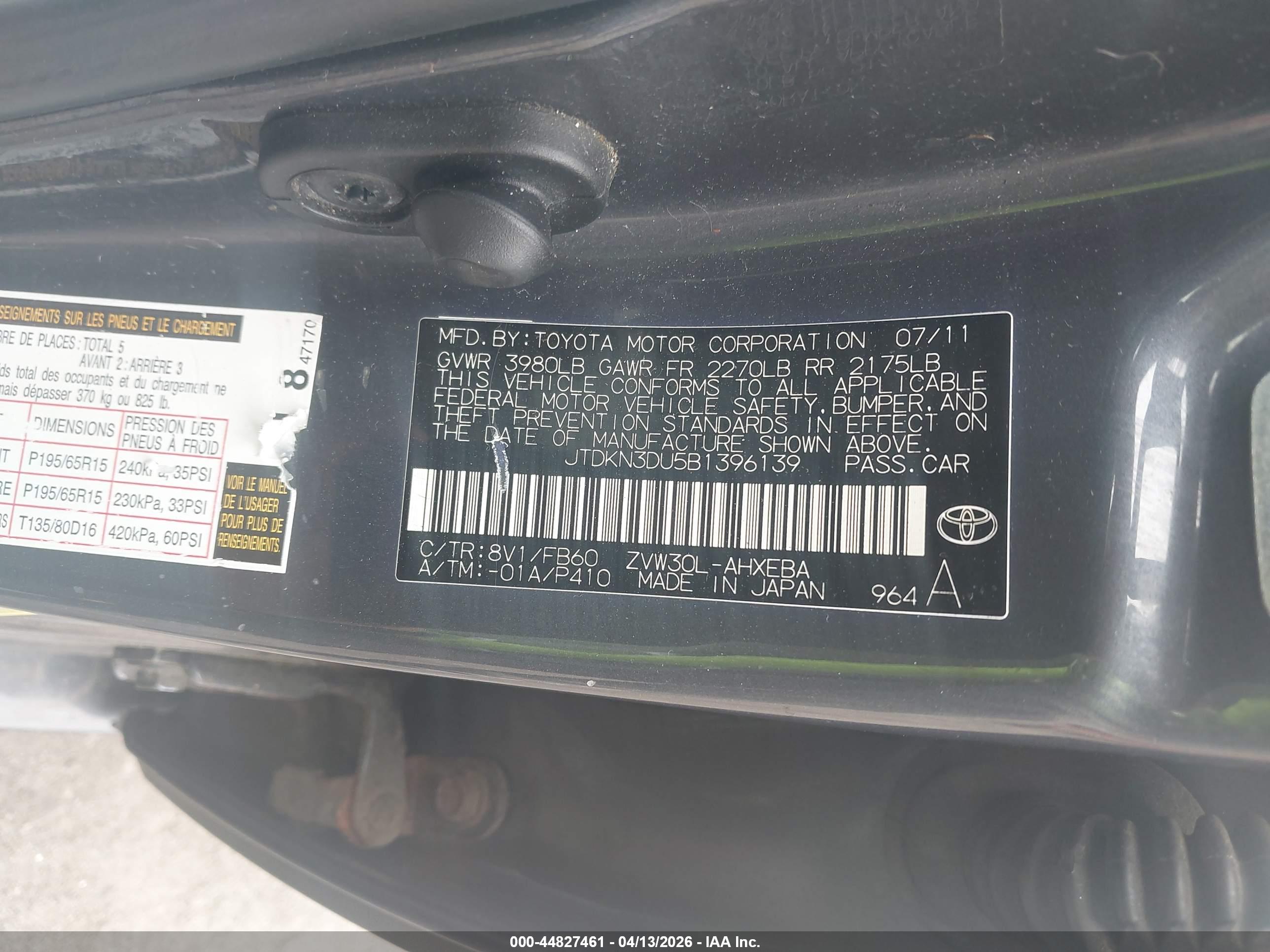 TOYOTA PRIUS image 9