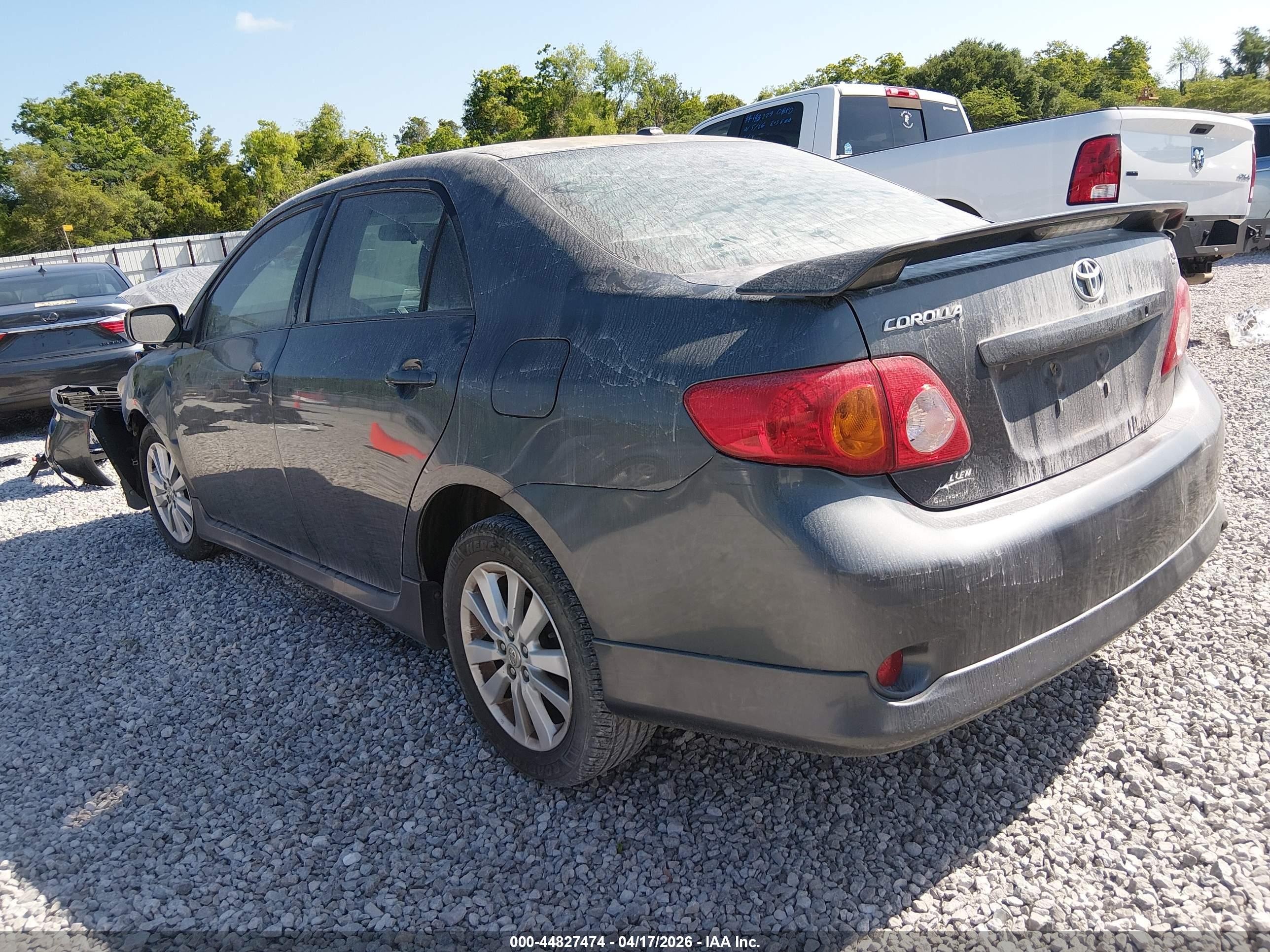 TOYOTA COROLLA image 3