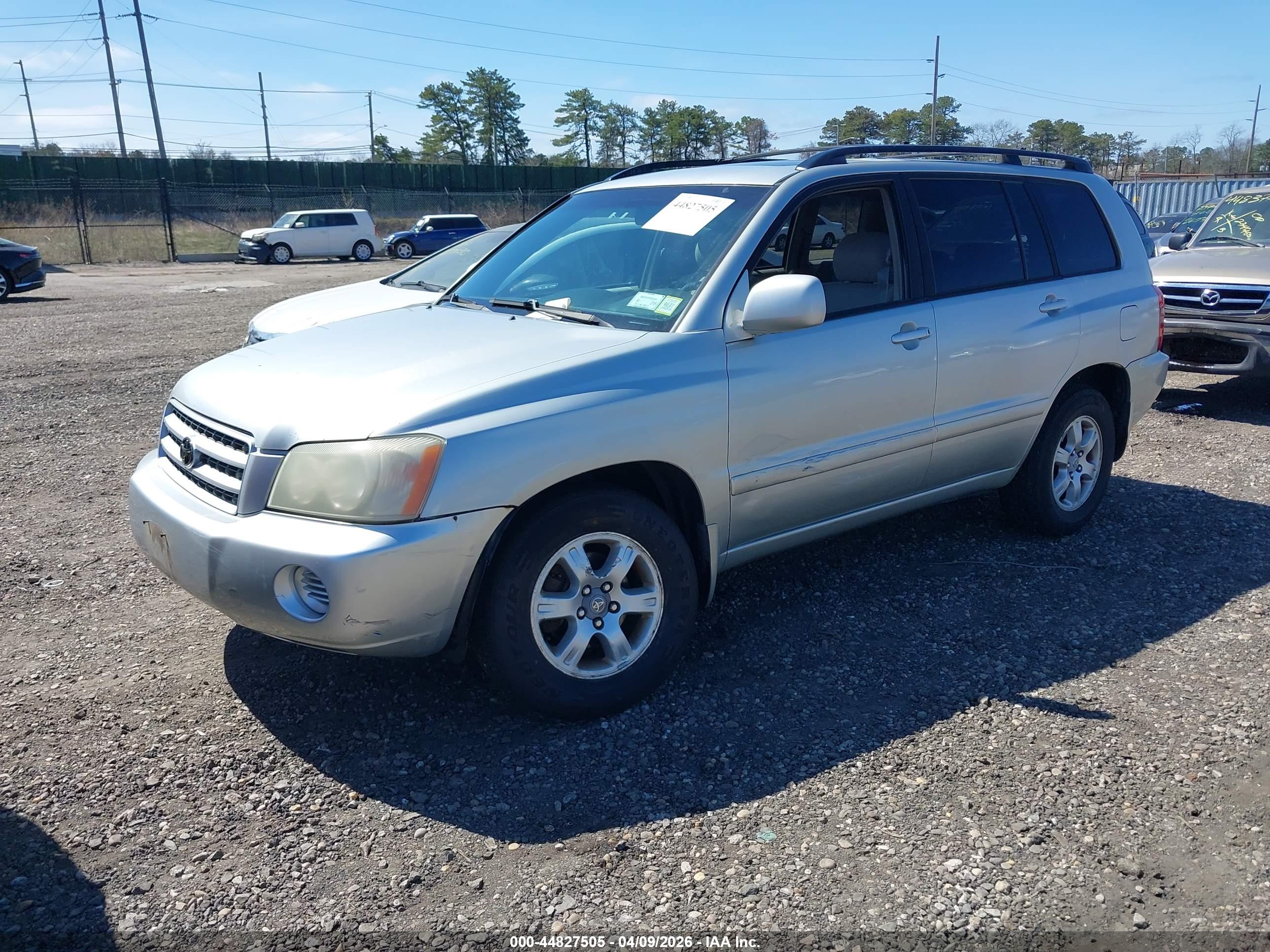 TOYOTA HIGHLANDER image 2