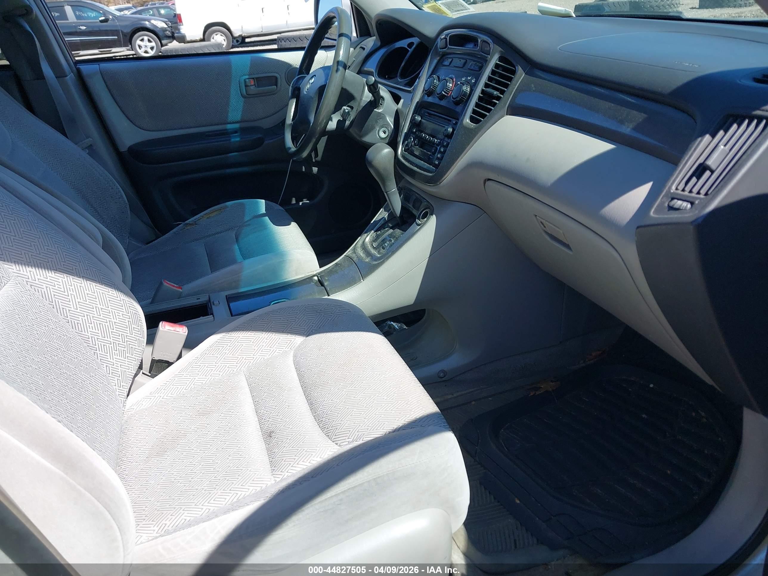 TOYOTA HIGHLANDER image 5
