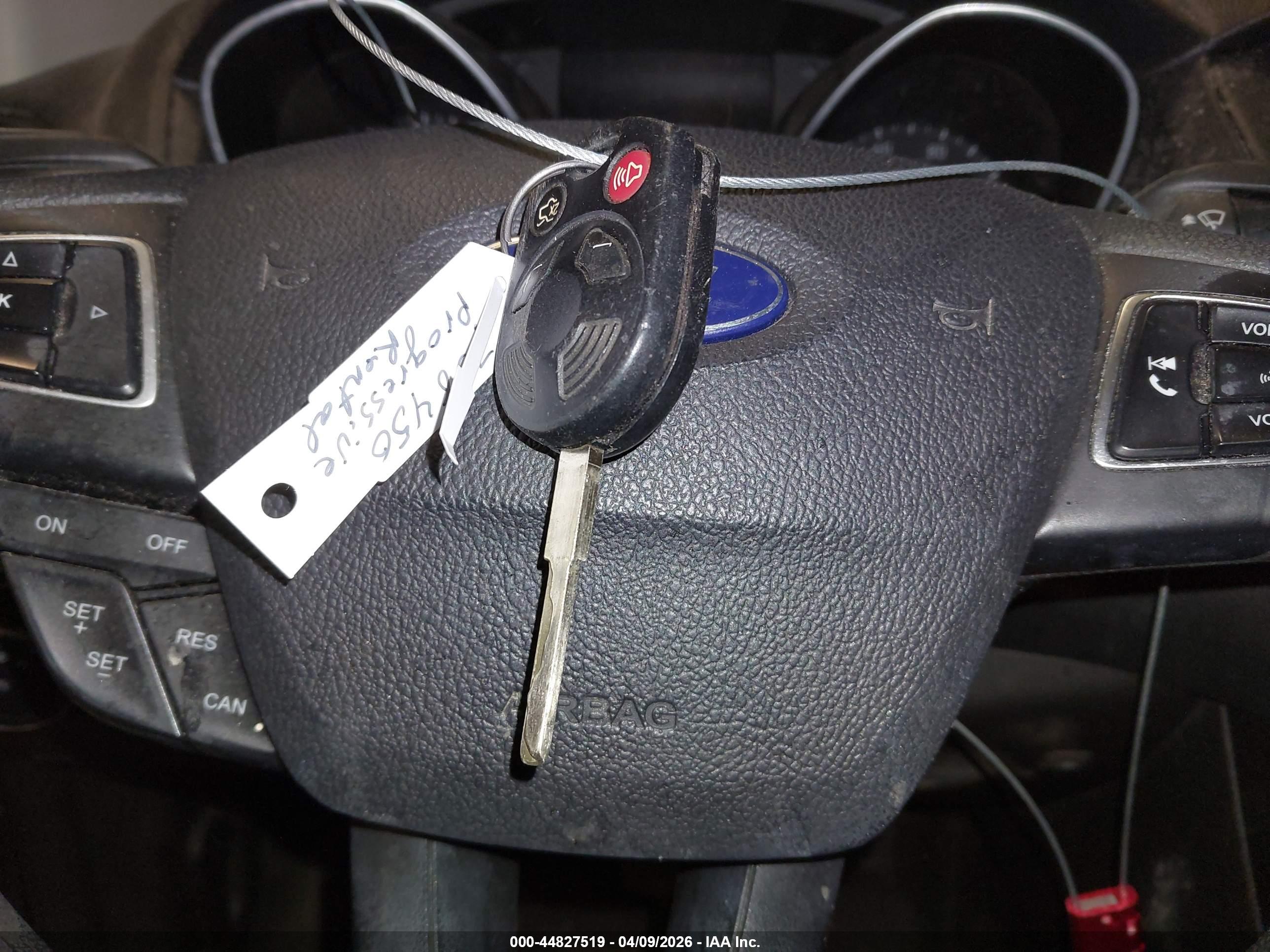 FORD FOCUS image 11
