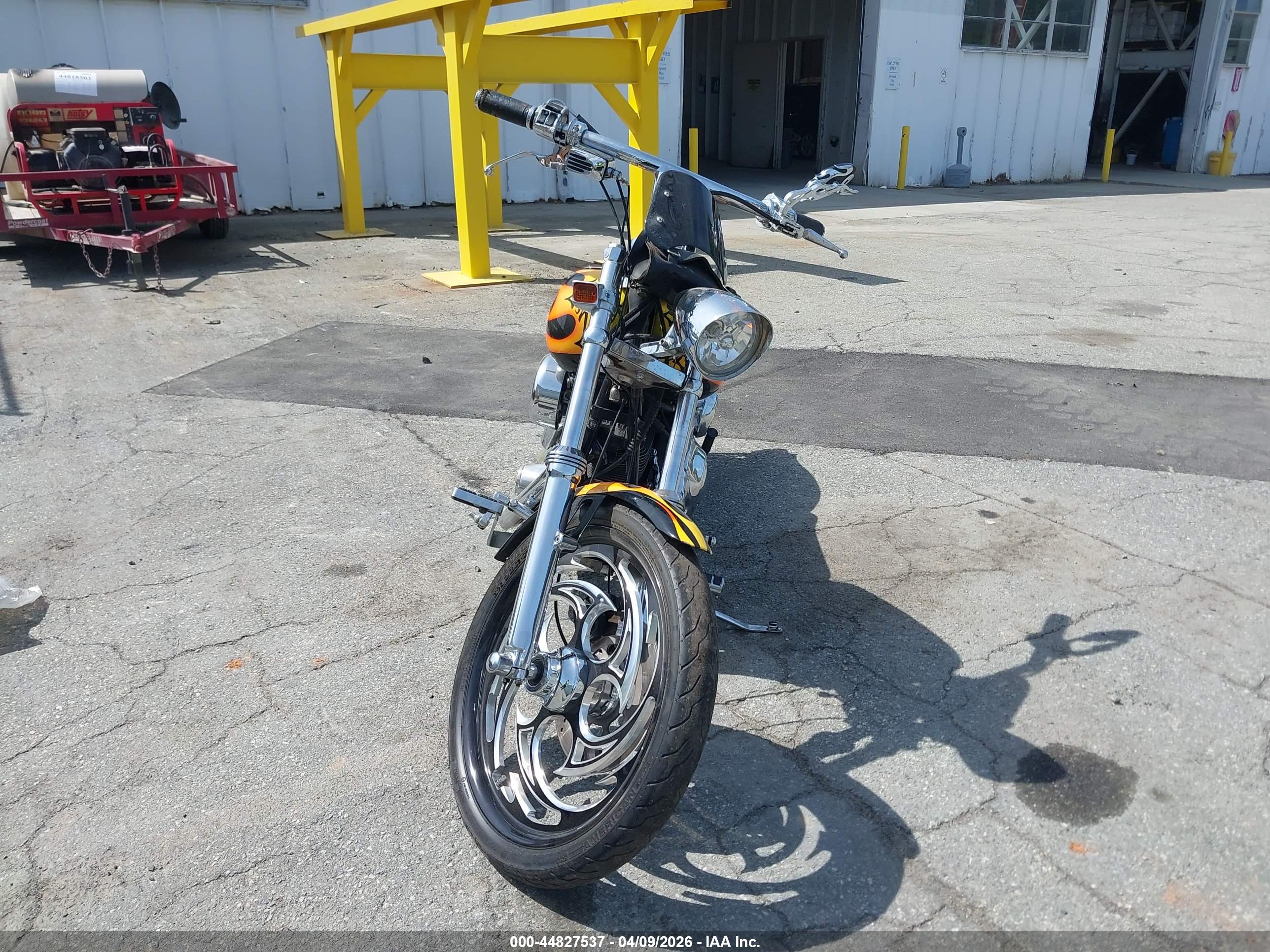 HARLEY-DAVIDSON FXST image 5