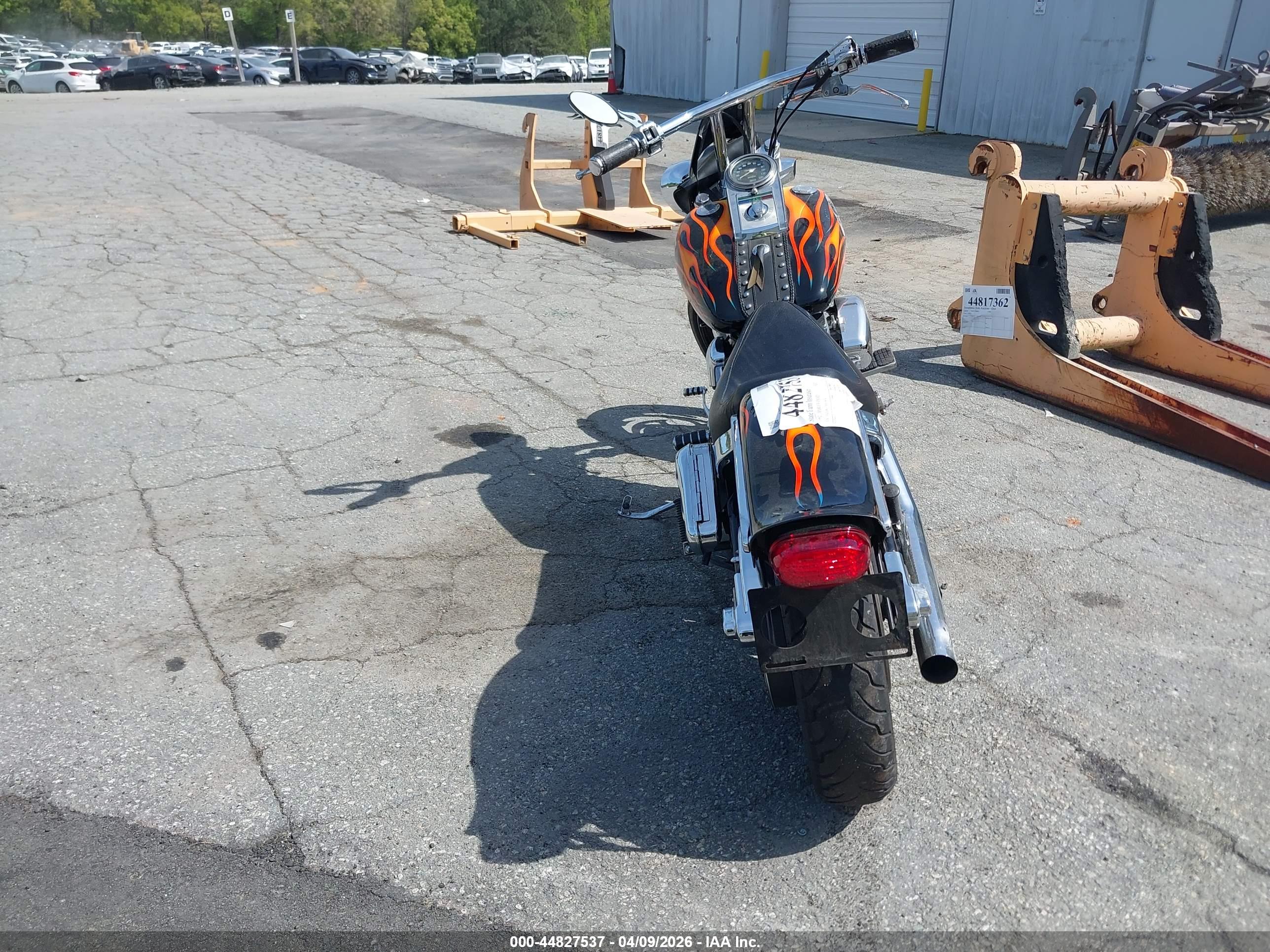 HARLEY-DAVIDSON FXST image 6