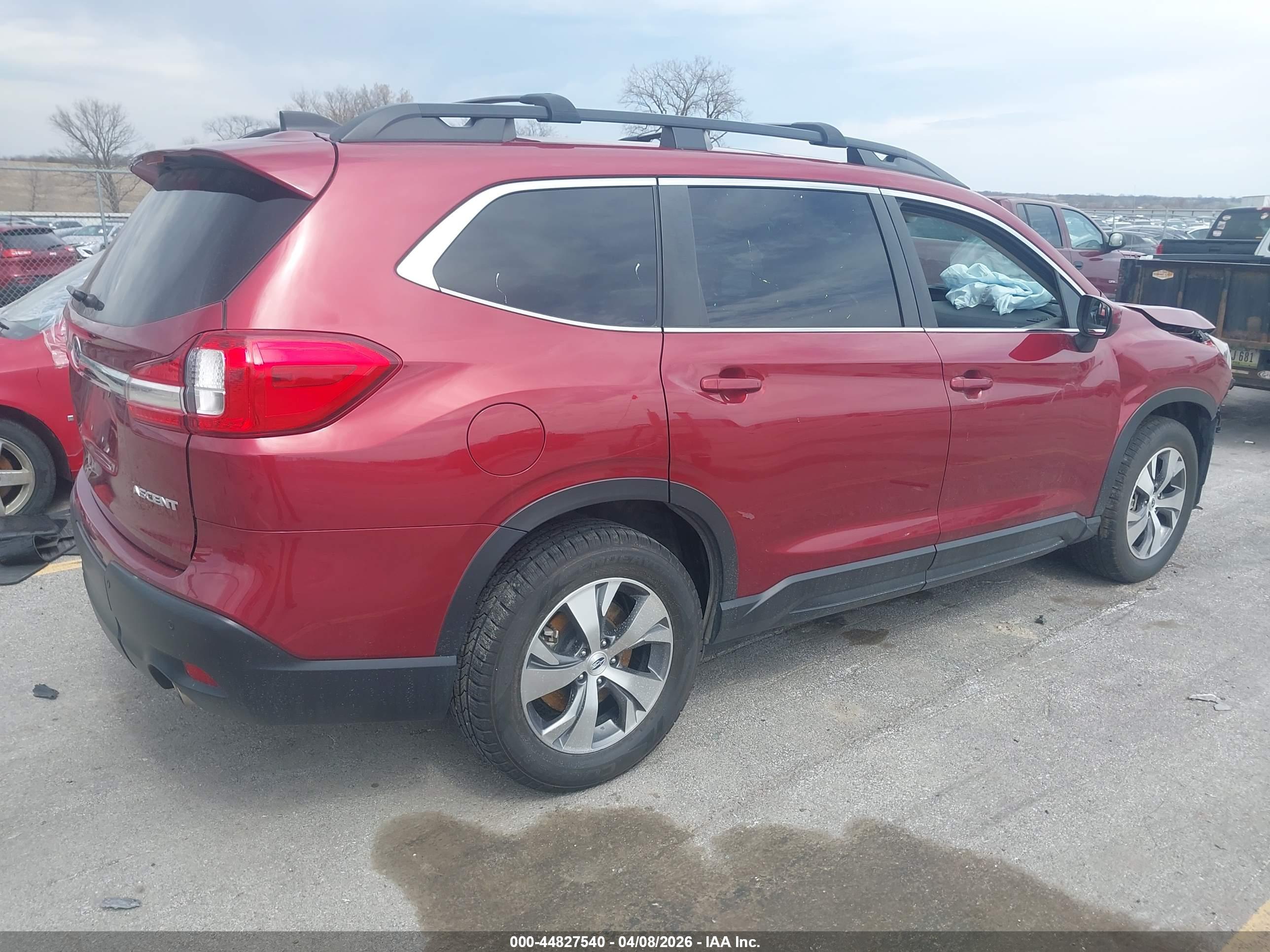 SUBARU ASCENT image 4