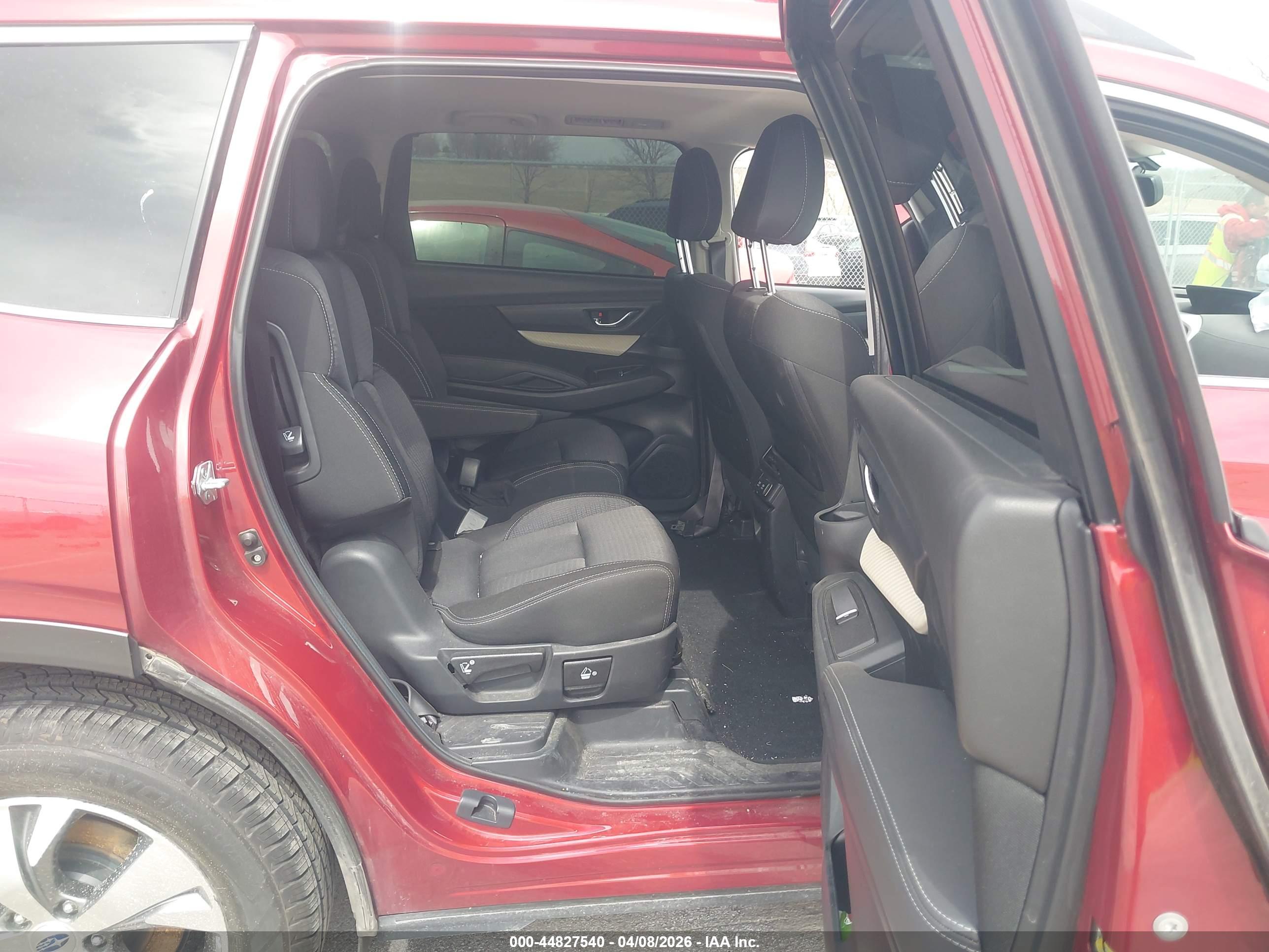 SUBARU ASCENT image 8