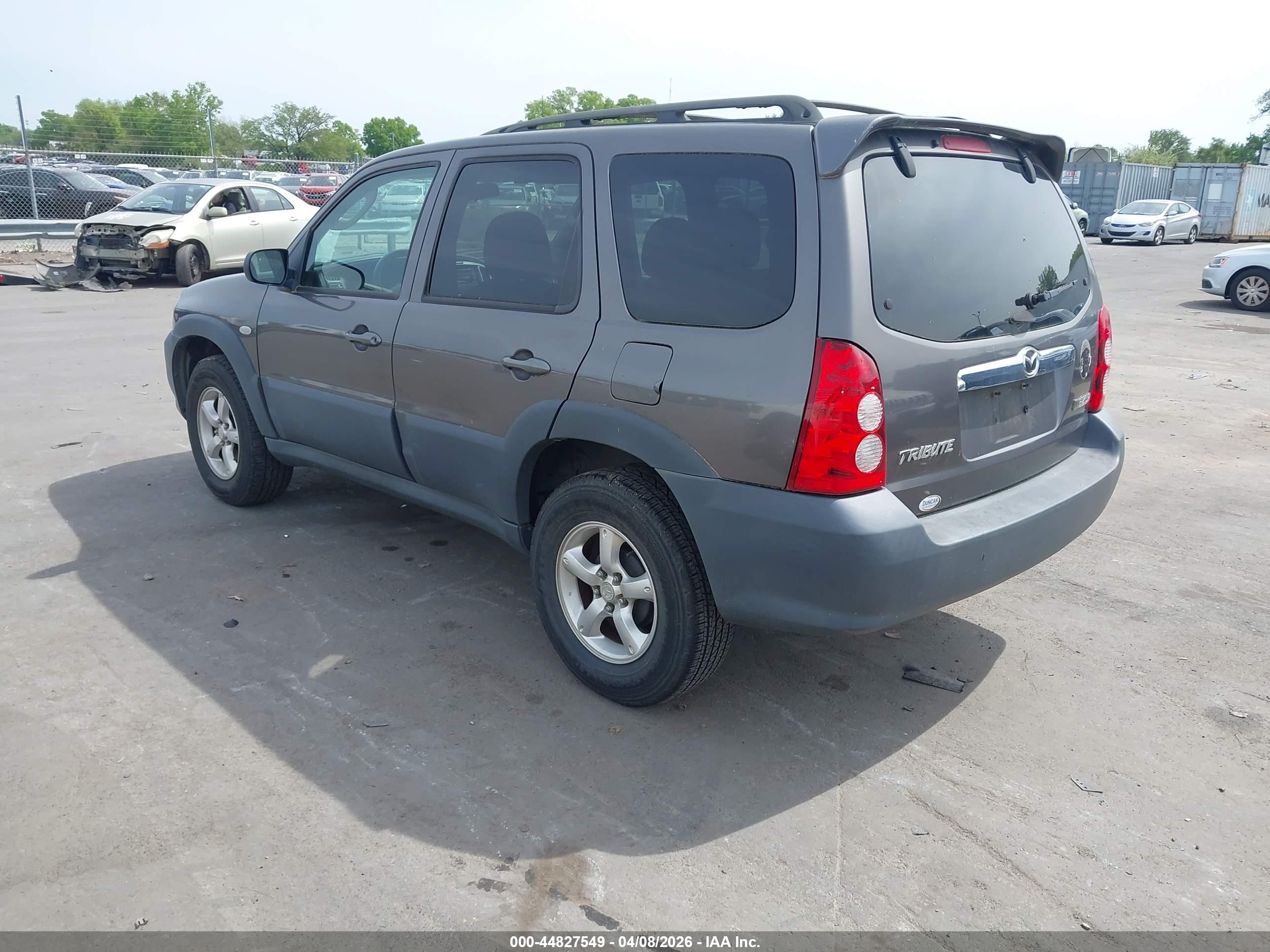 MAZDA TRIBUTE image 3