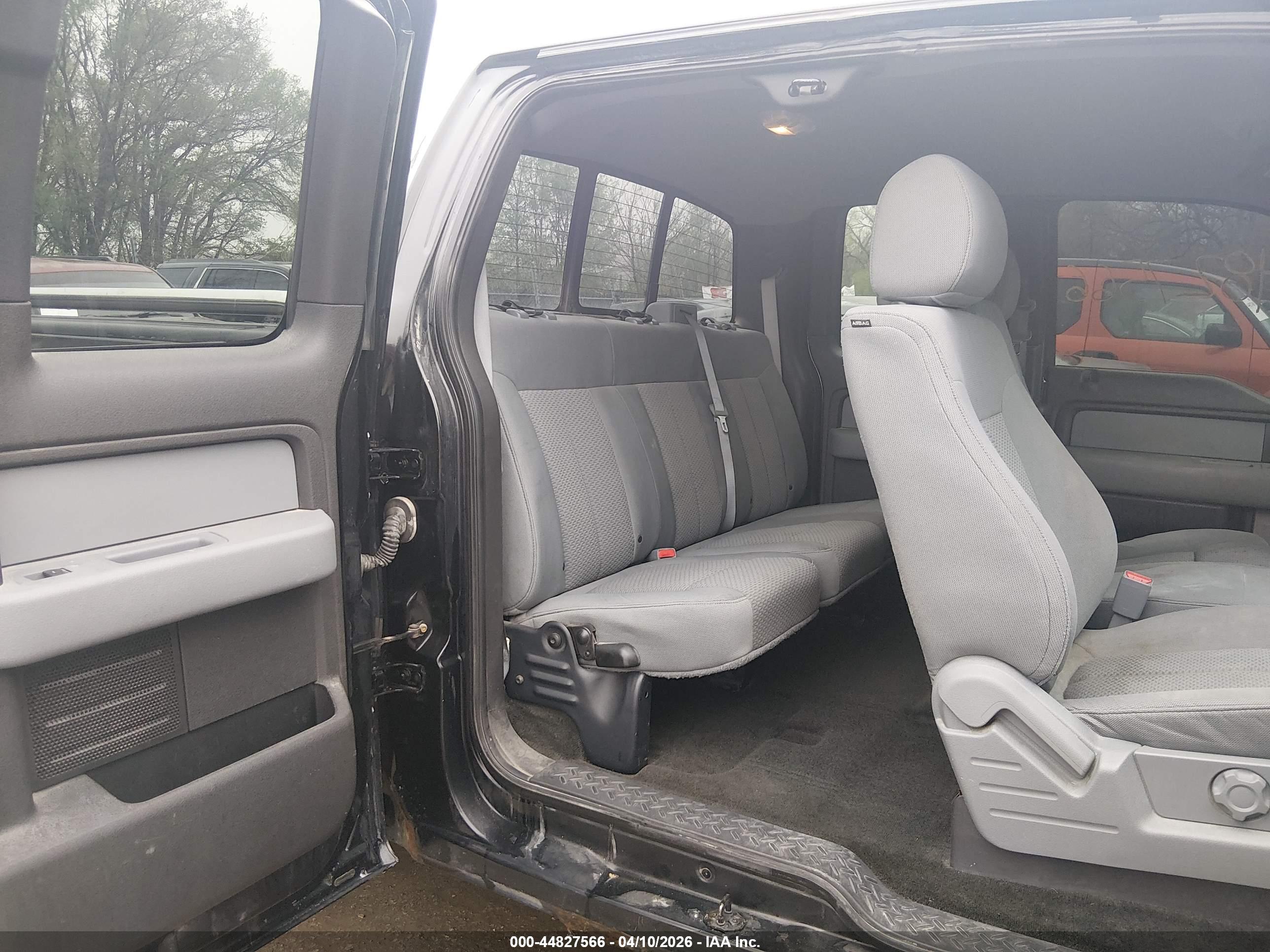 FORD F-150 image 8