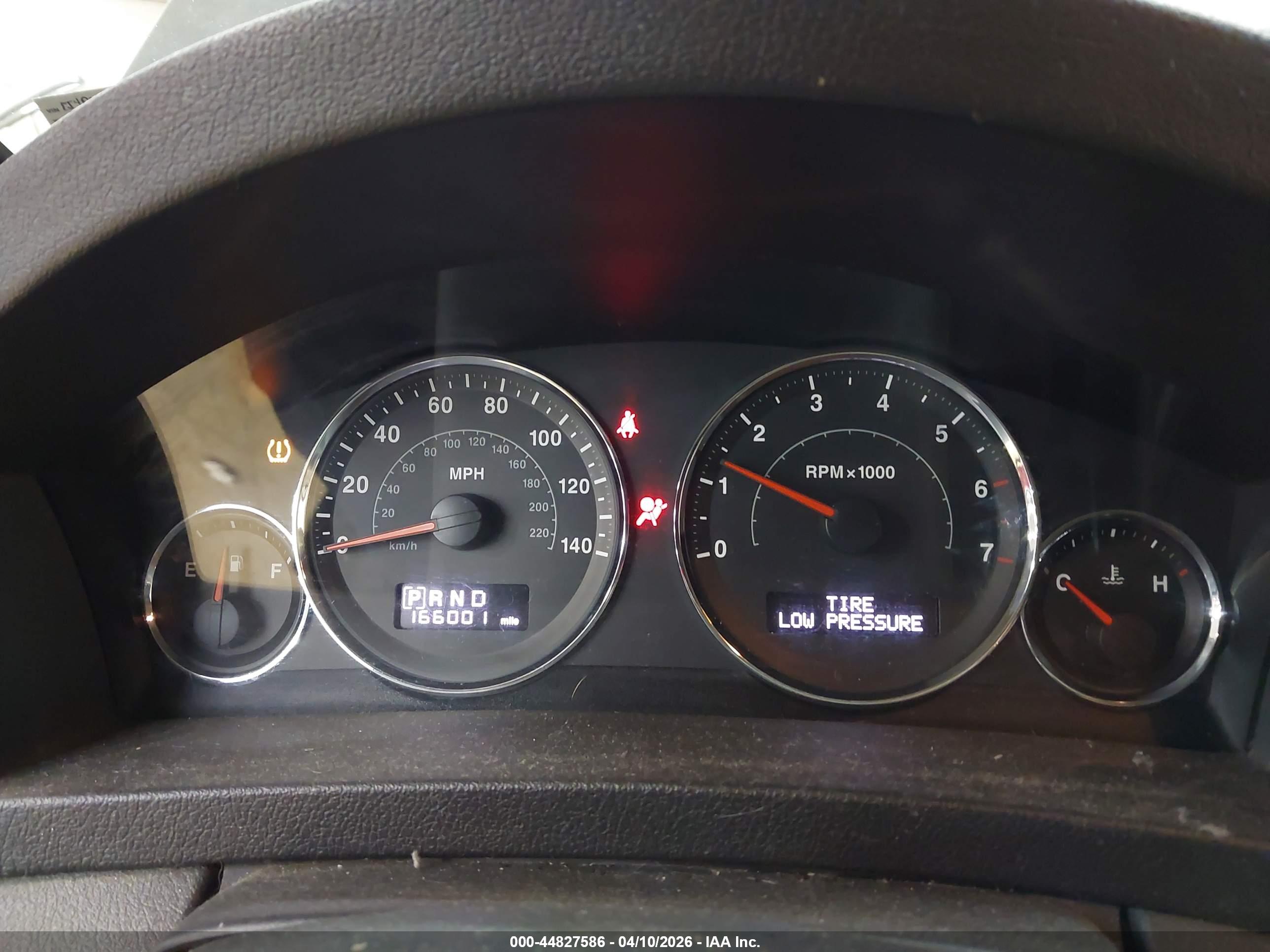 JEEP GRAND image 7