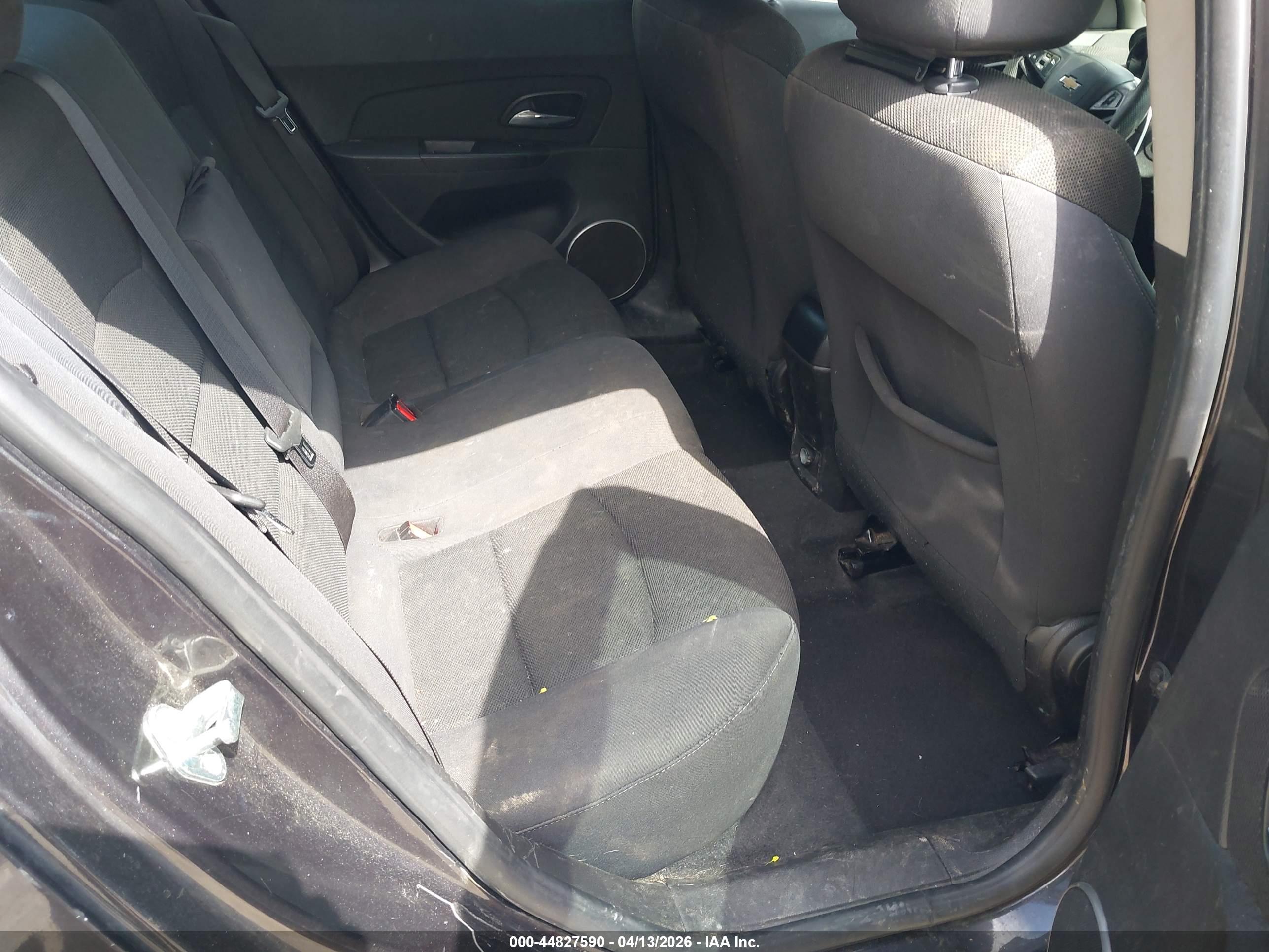 CHEVROLET CRUZE image 8