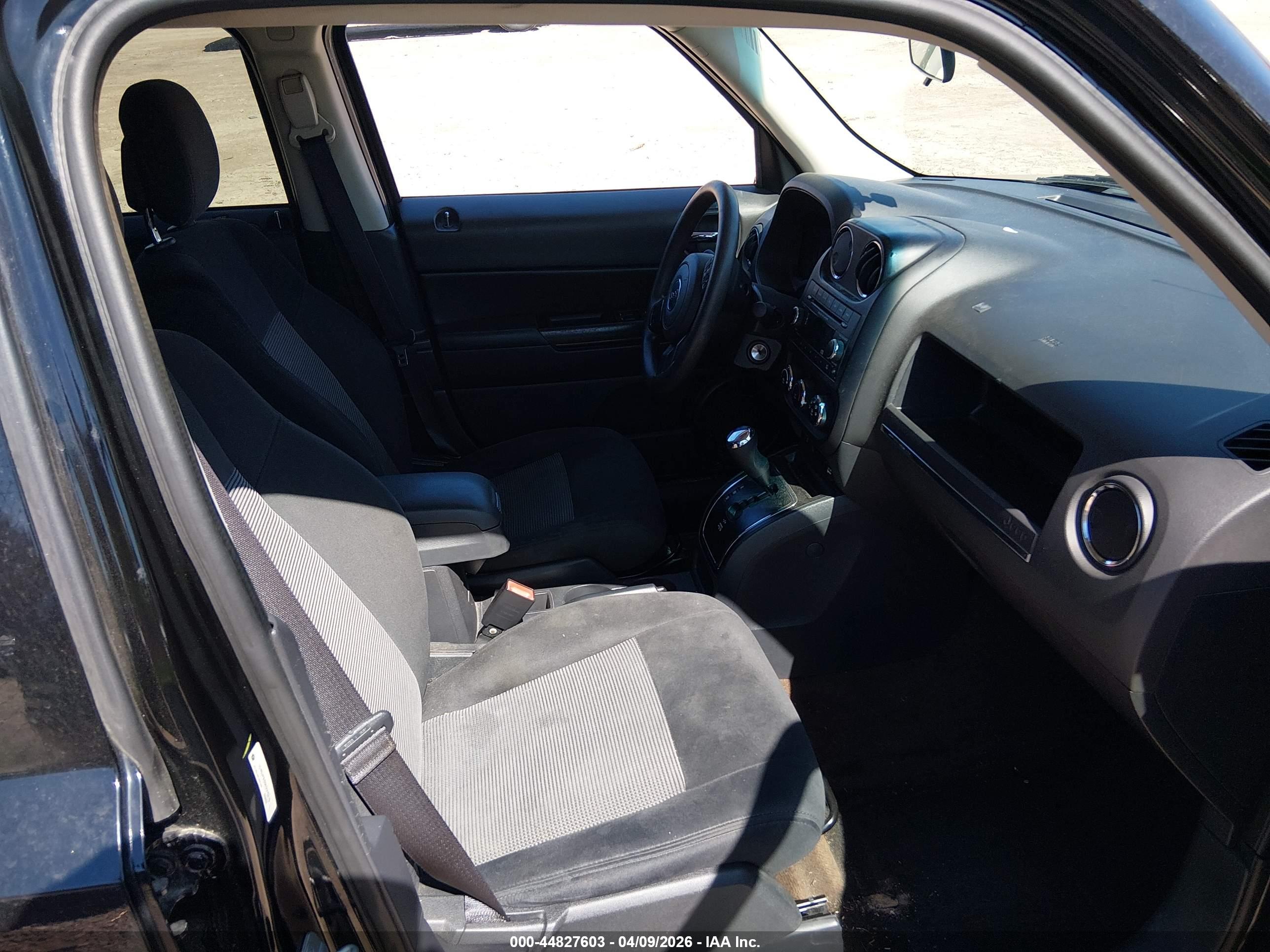 JEEP PATRIOT image 5