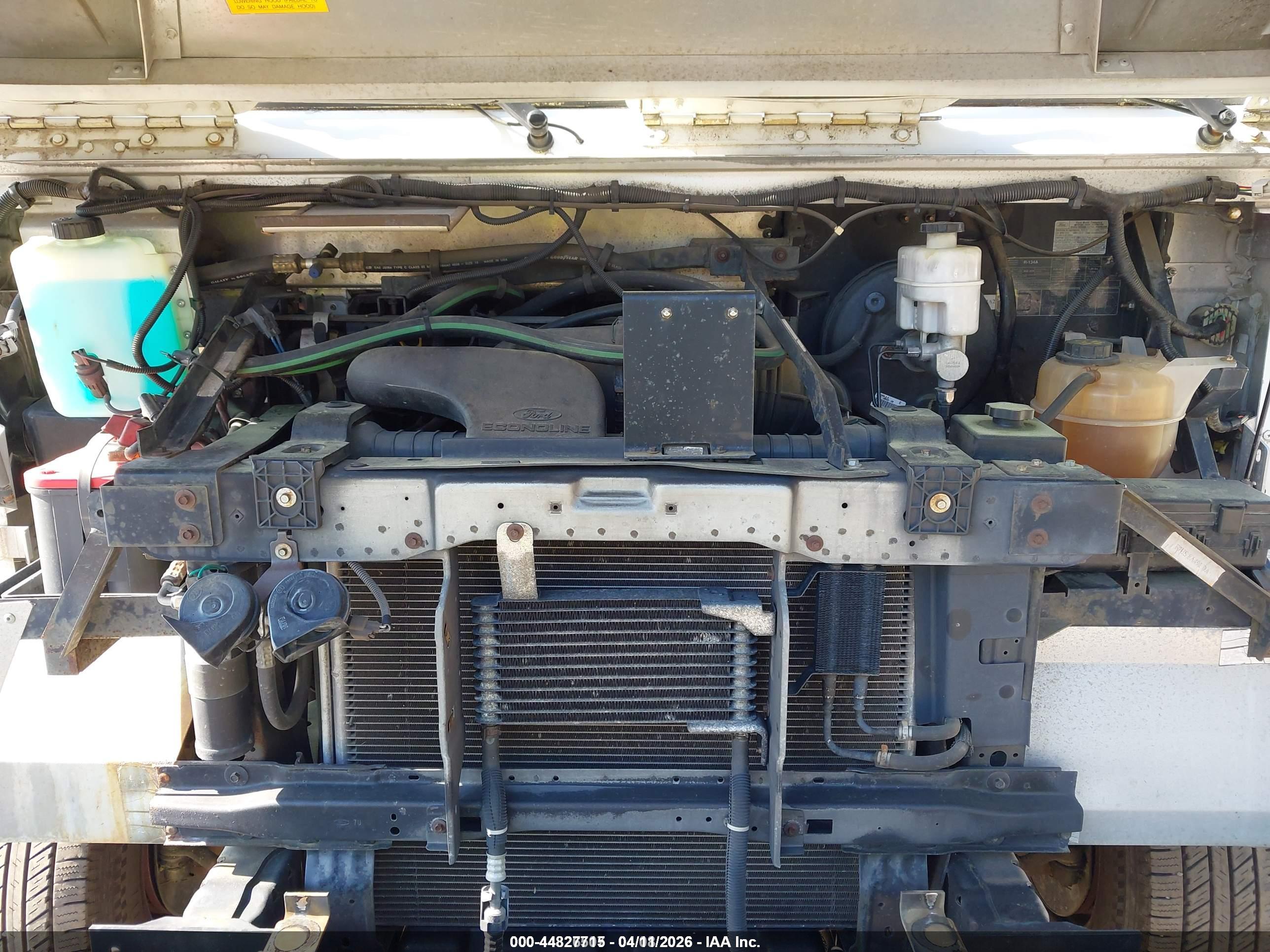 FORD ECONOLINE image 10