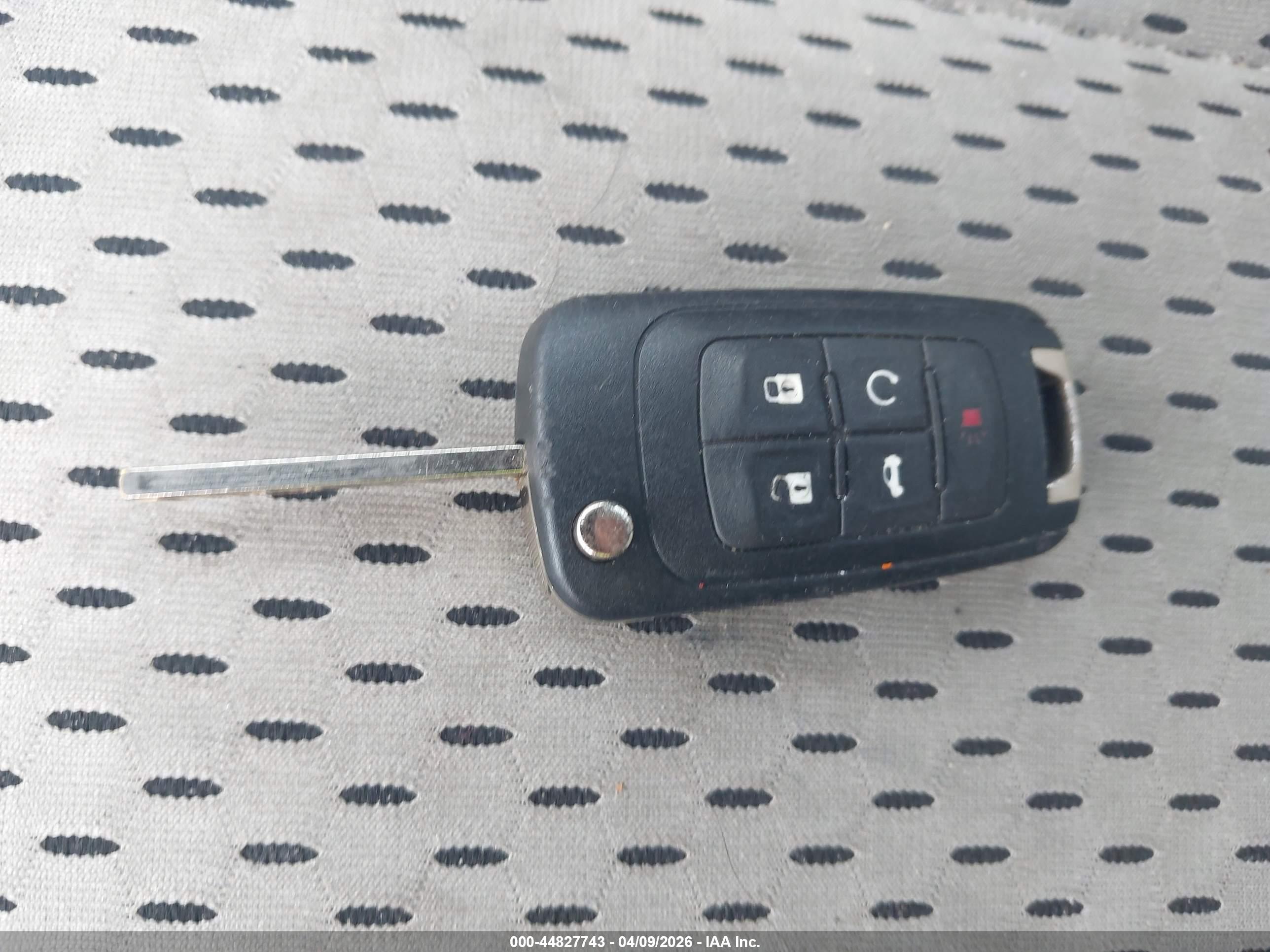 CHEVROLET EQUINOX image 11