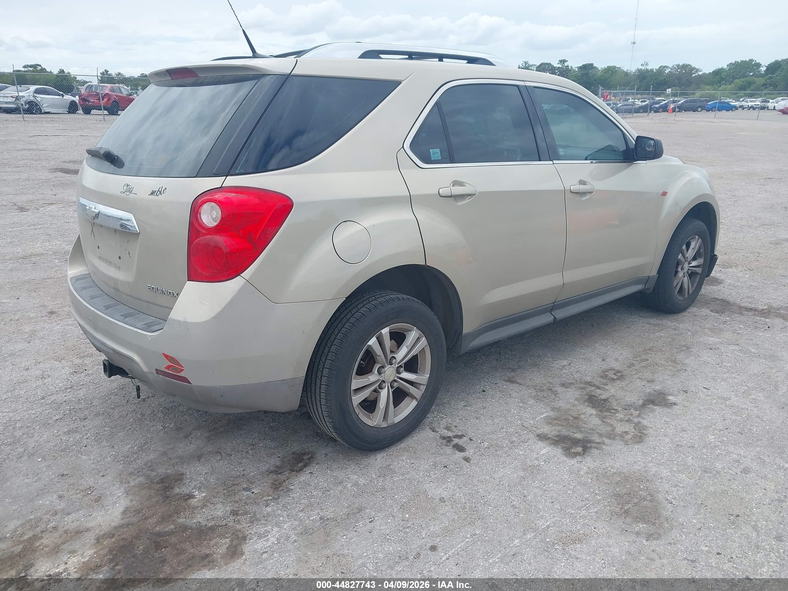 CHEVROLET EQUINOX image 4
