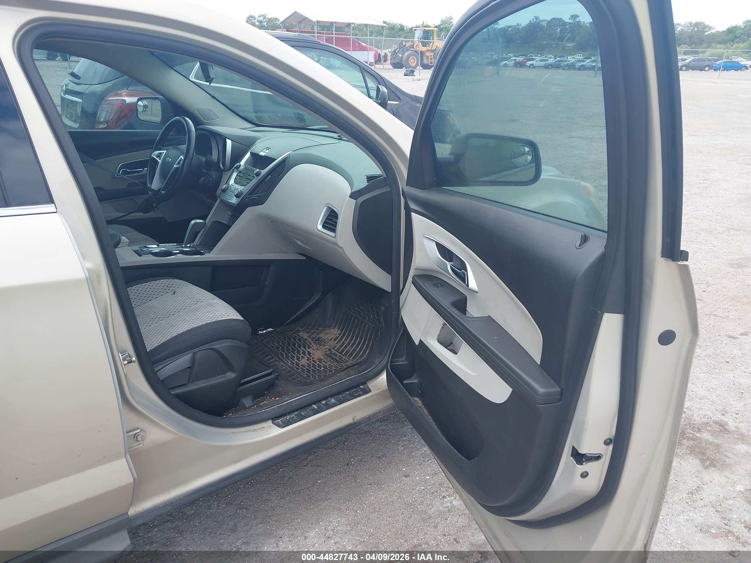 CHEVROLET EQUINOX image 5