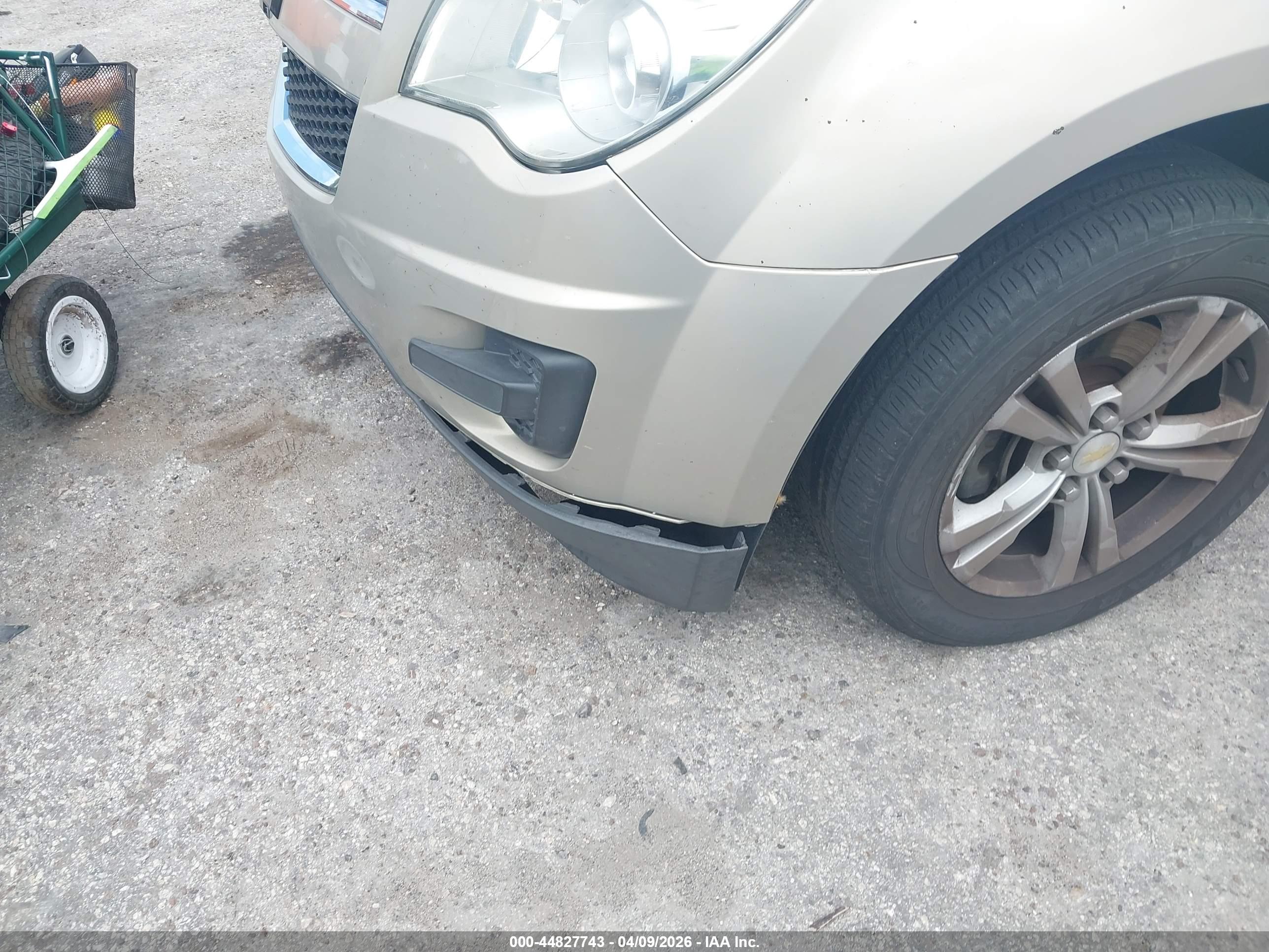 CHEVROLET EQUINOX image 6