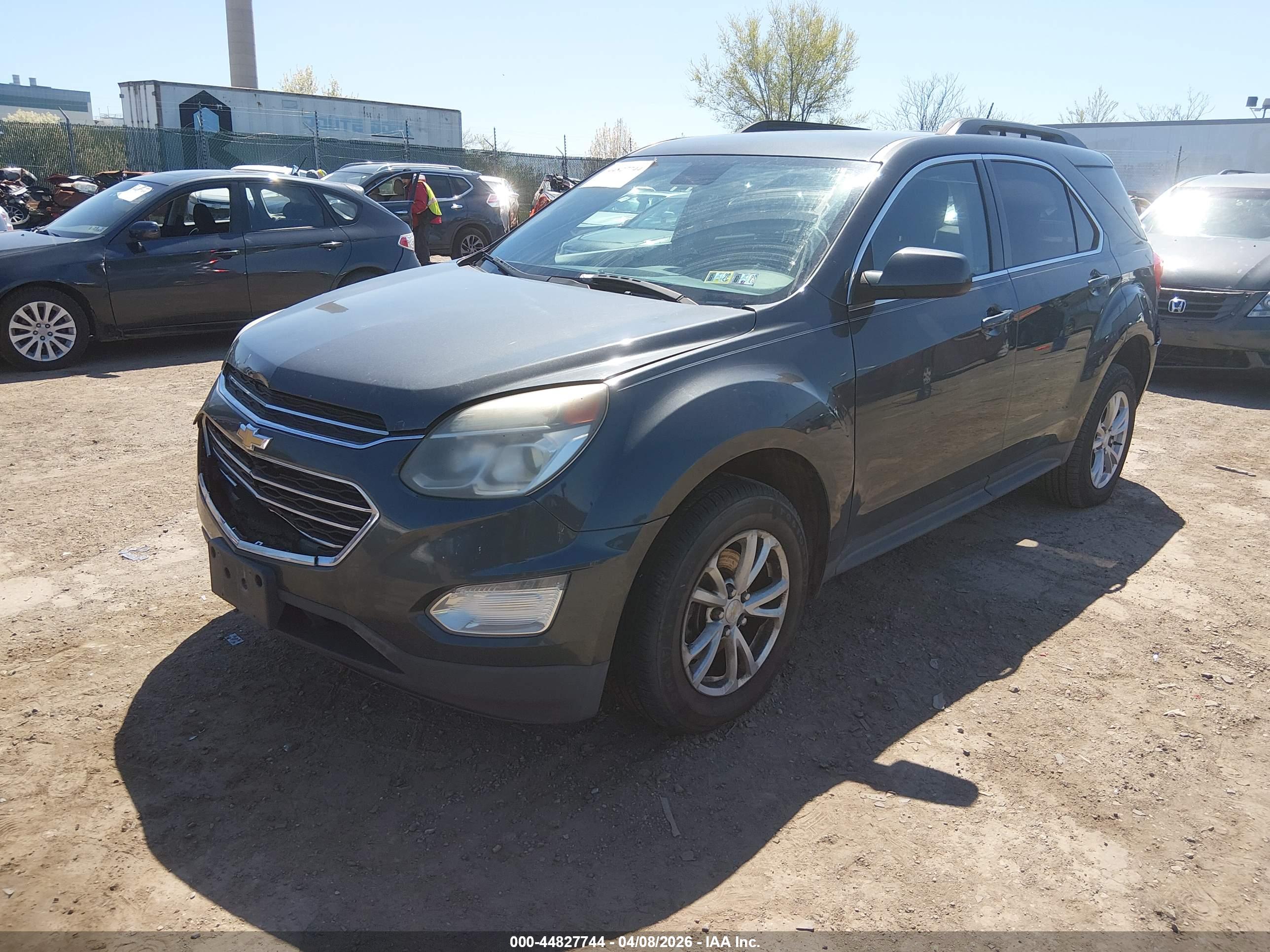 CHEVROLET EQUINOX image 2