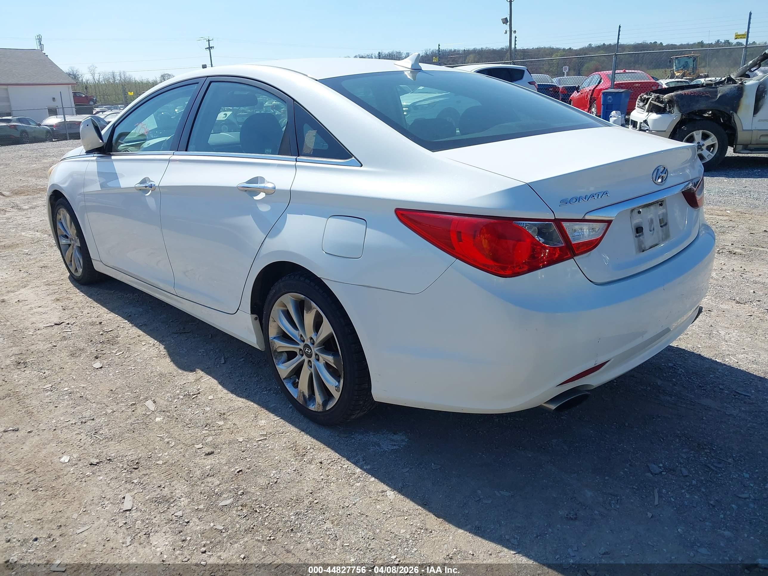 HYUNDAI SONATA image 3