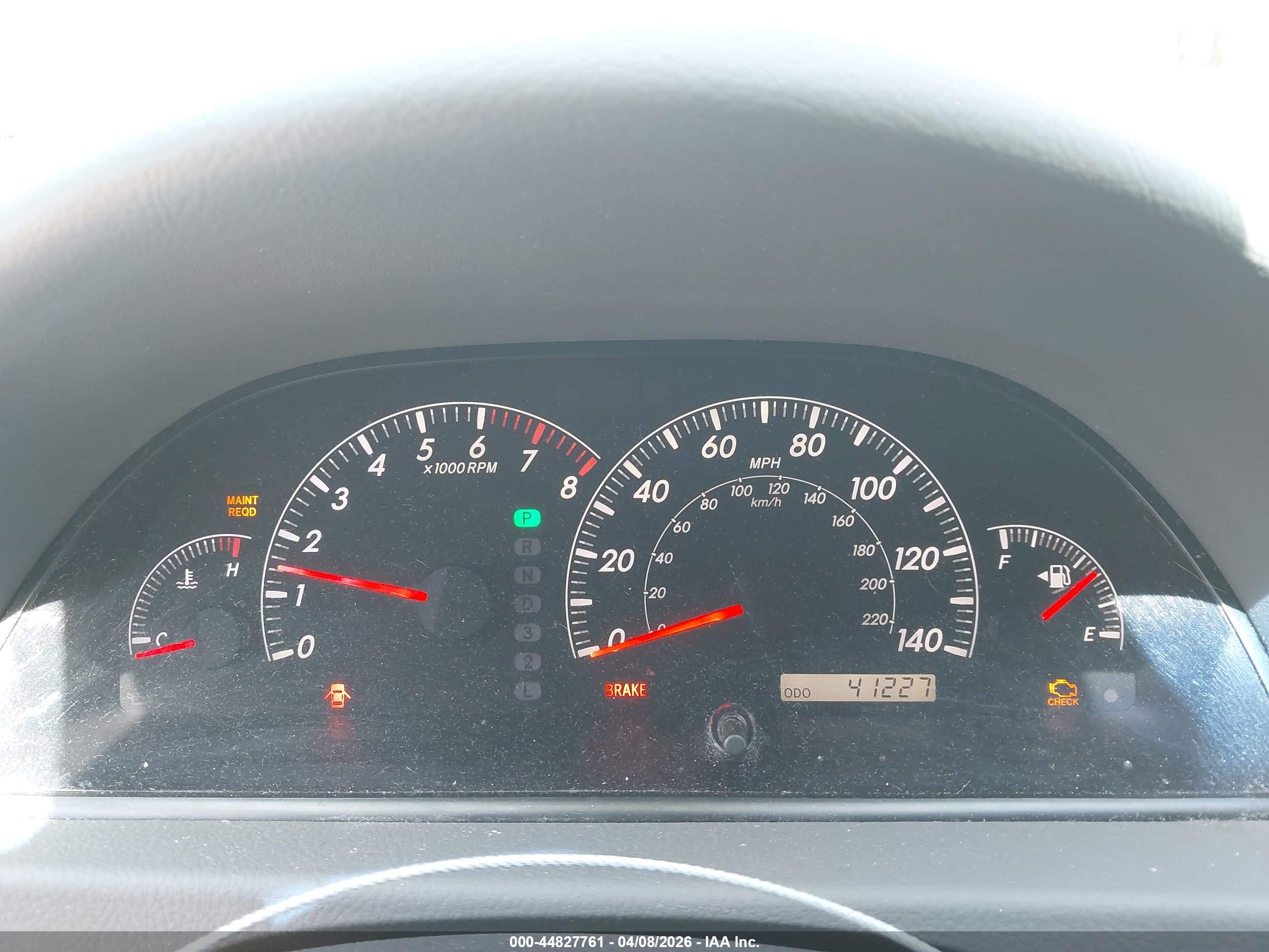 TOYOTA CAMRY image 7