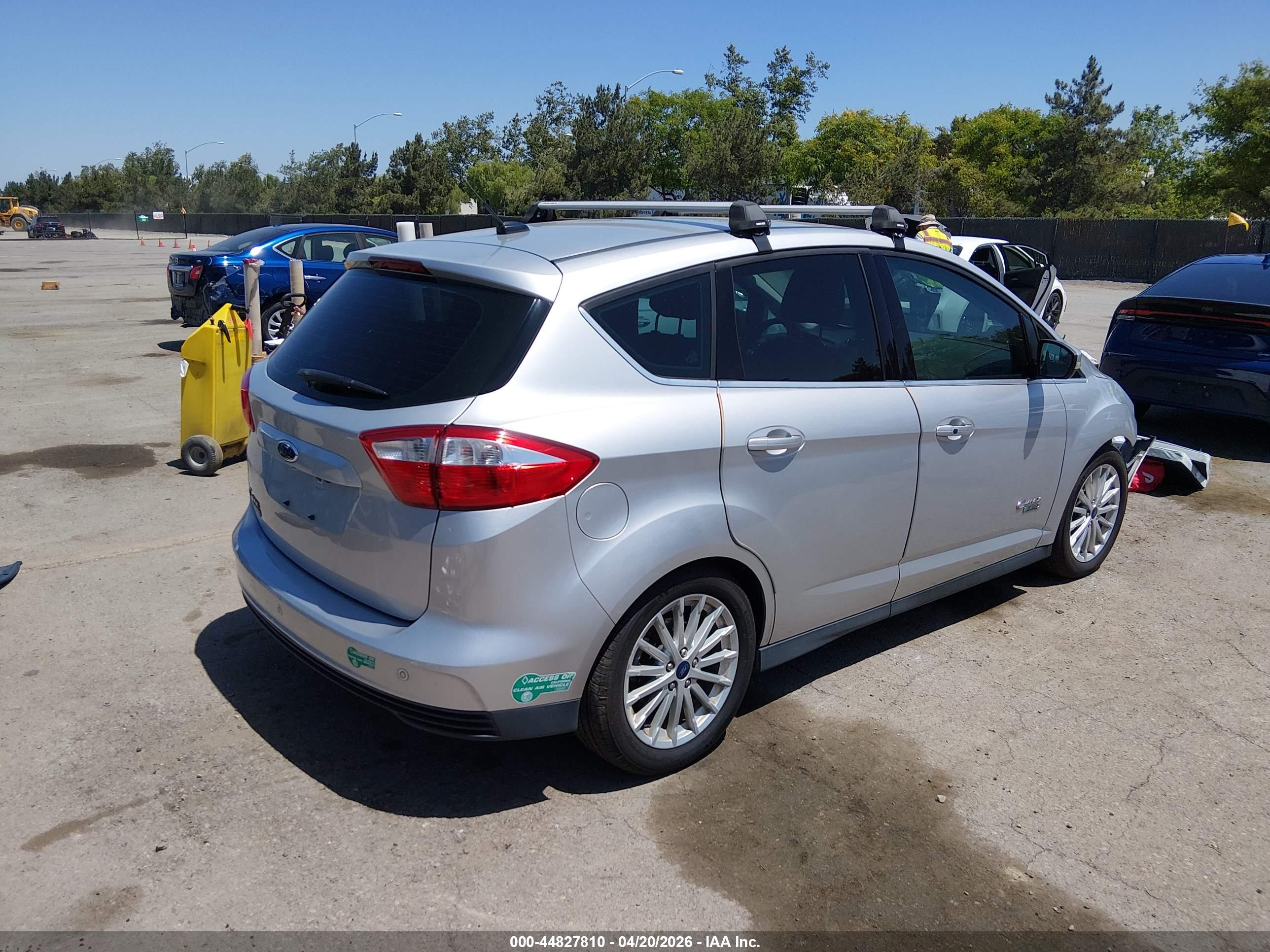 FORD C-MAX image 4