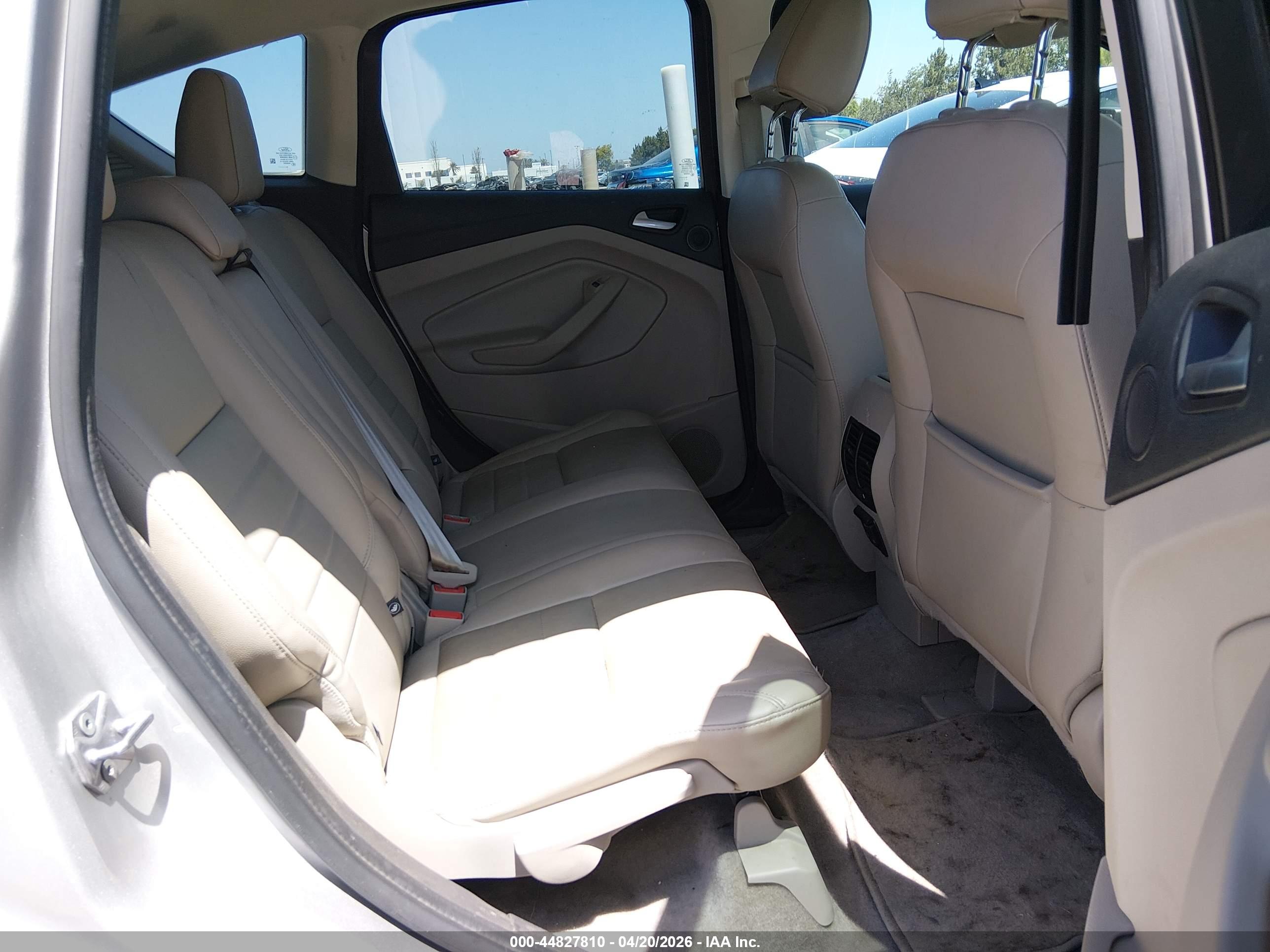 FORD C-MAX image 8