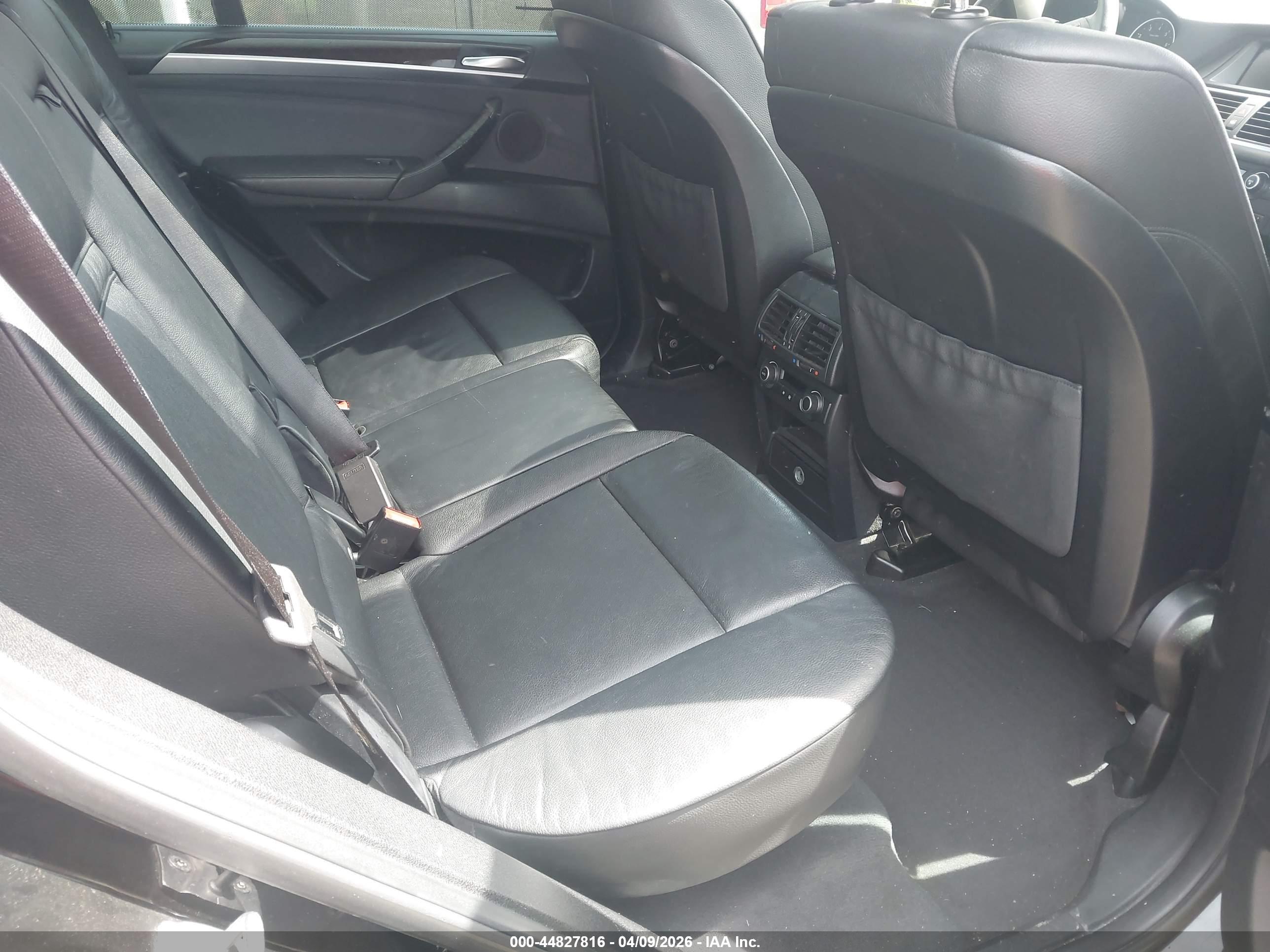 BMW X5 image 8