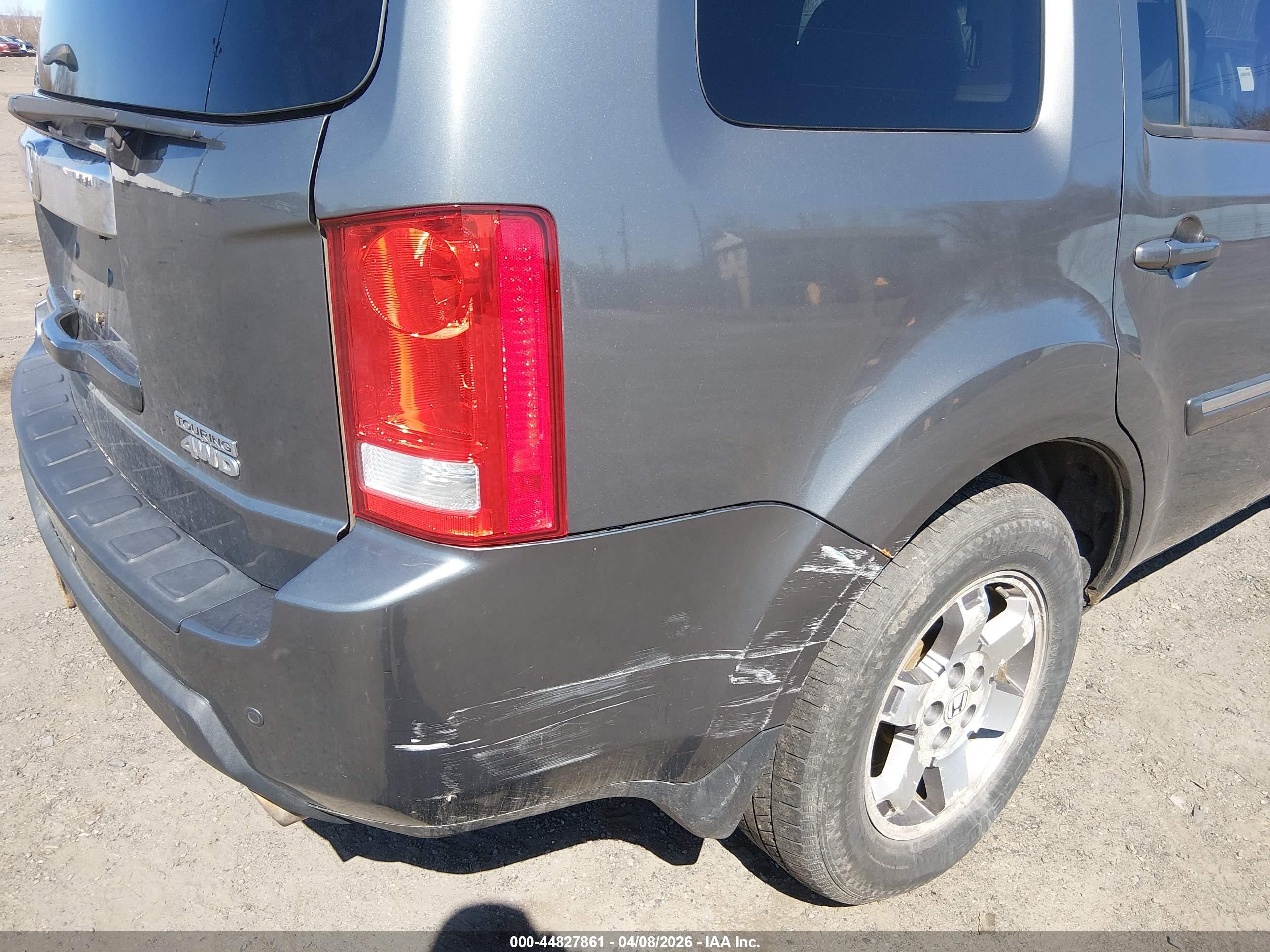 HONDA PILOT image 6