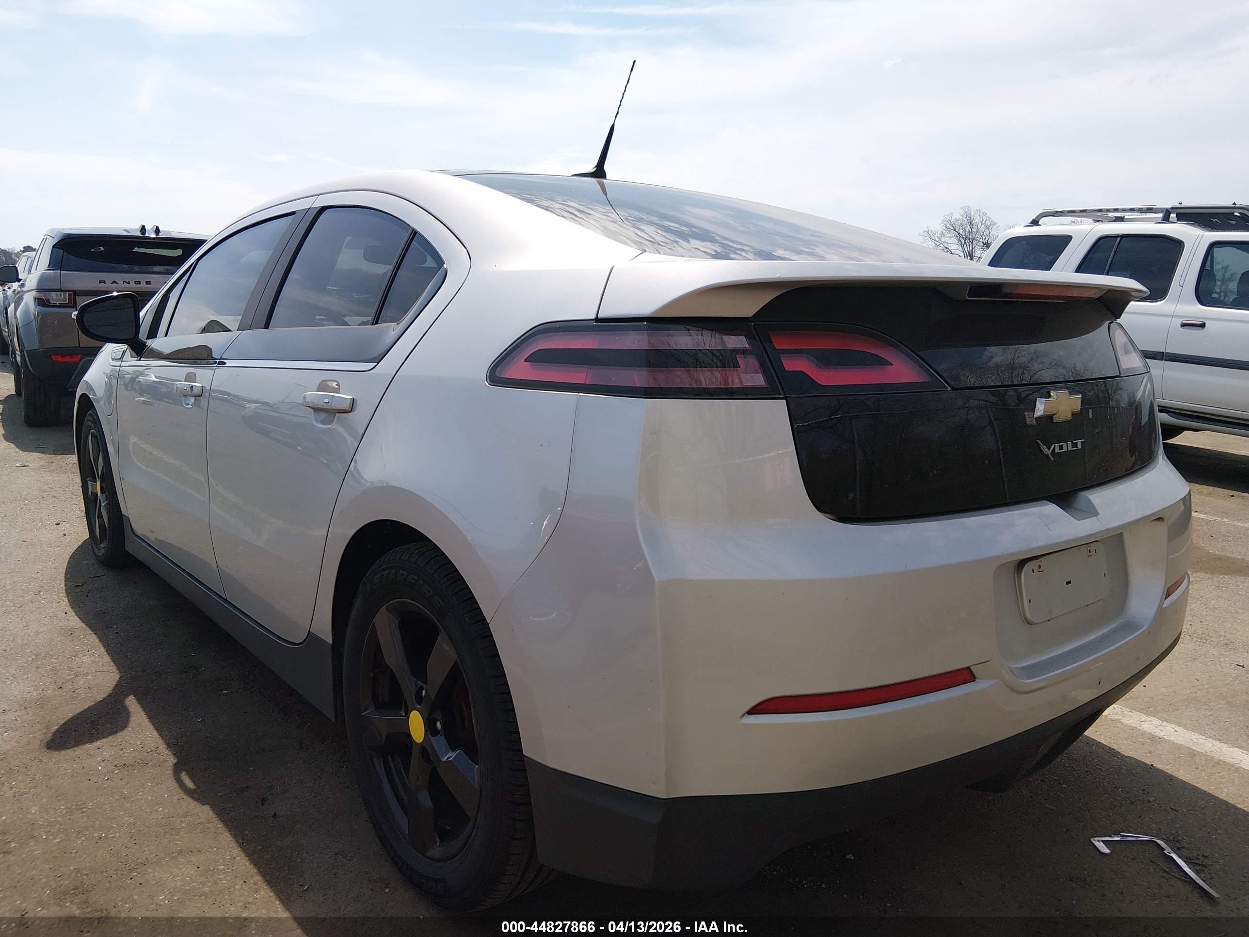 CHEVROLET VOLT image 3