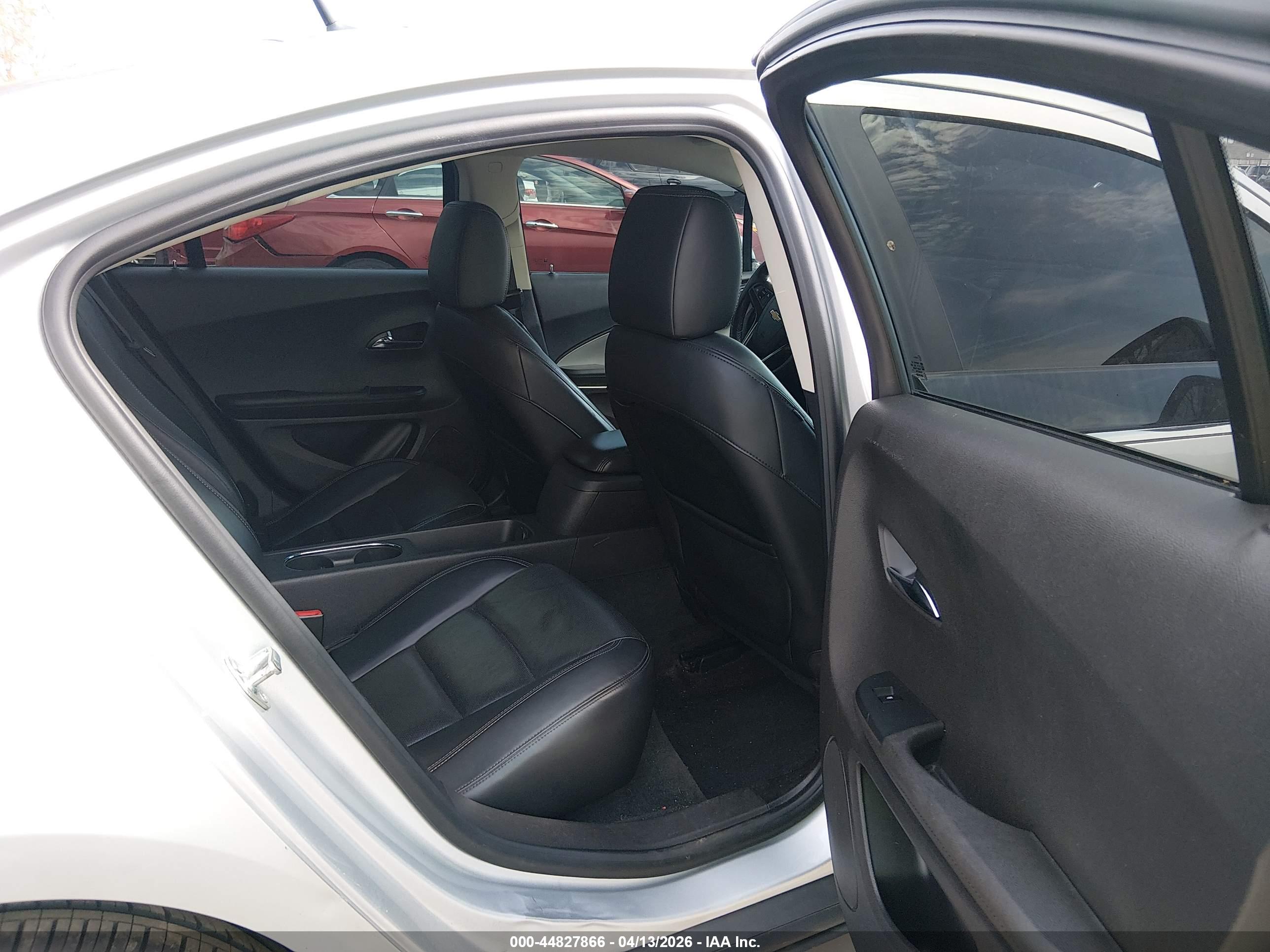 CHEVROLET VOLT image 8