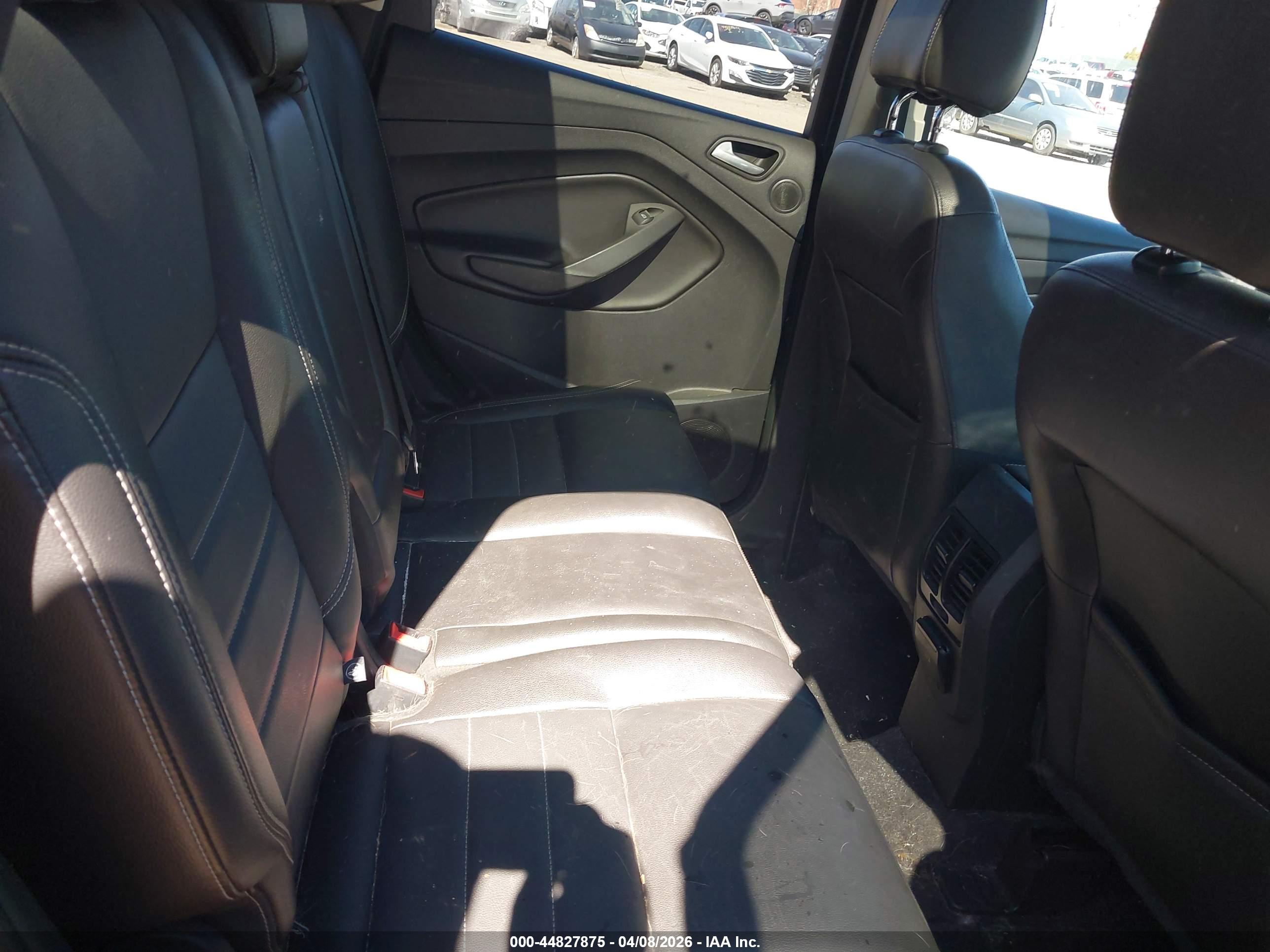 FORD ESCAPE image 8