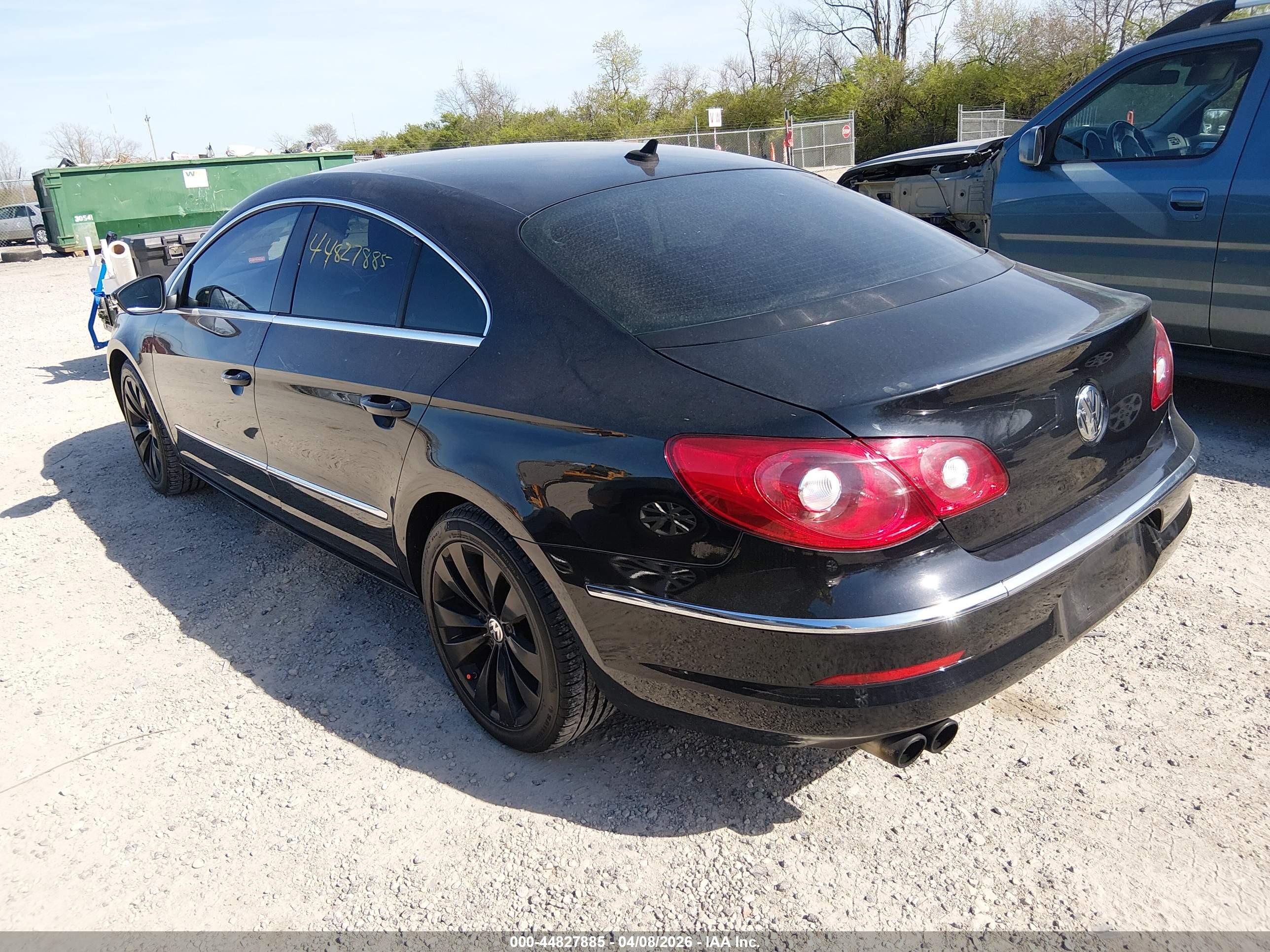 VOLKSWAGEN CC image 3