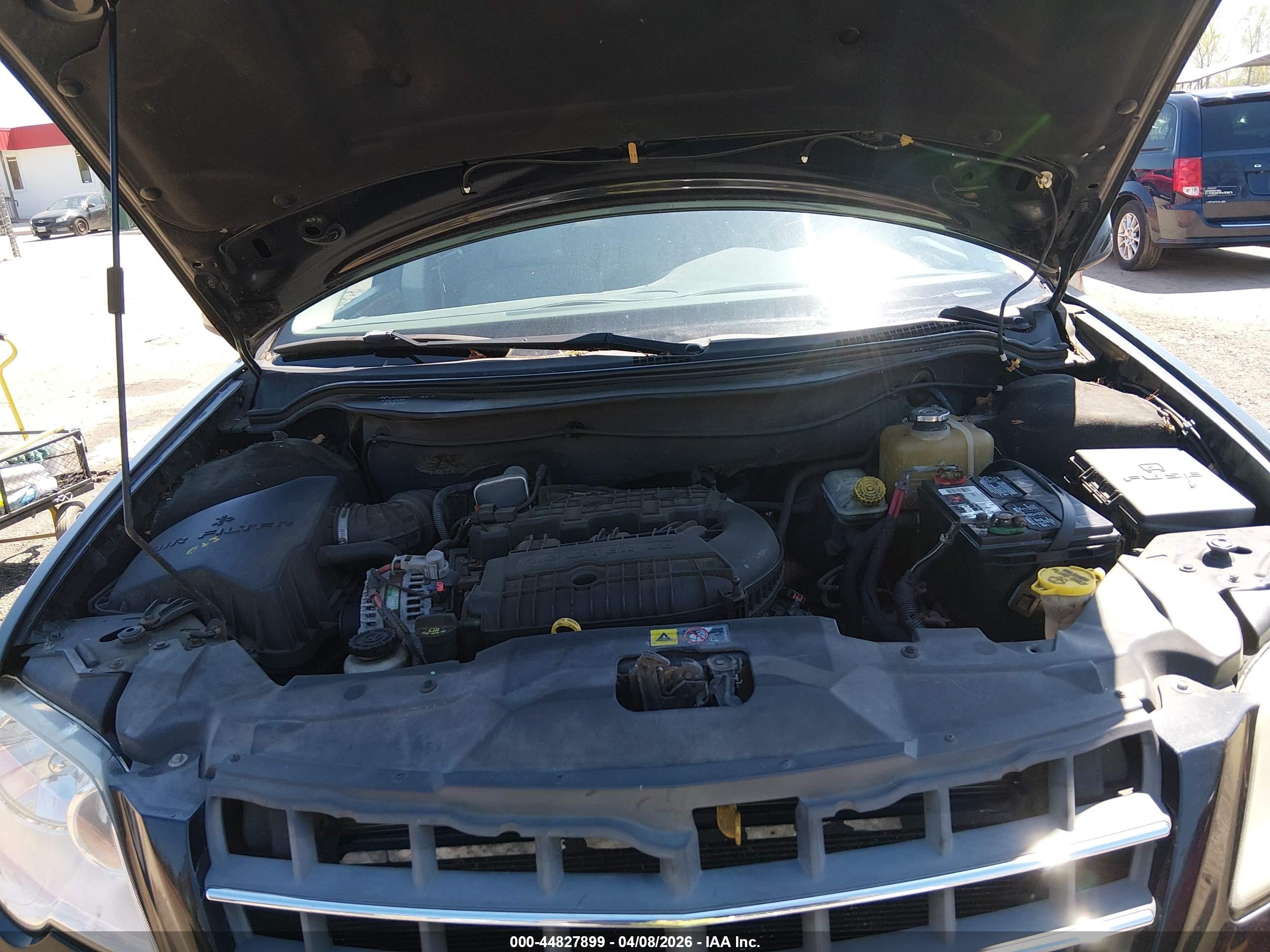 CHRYSLER PACIFICA image 10