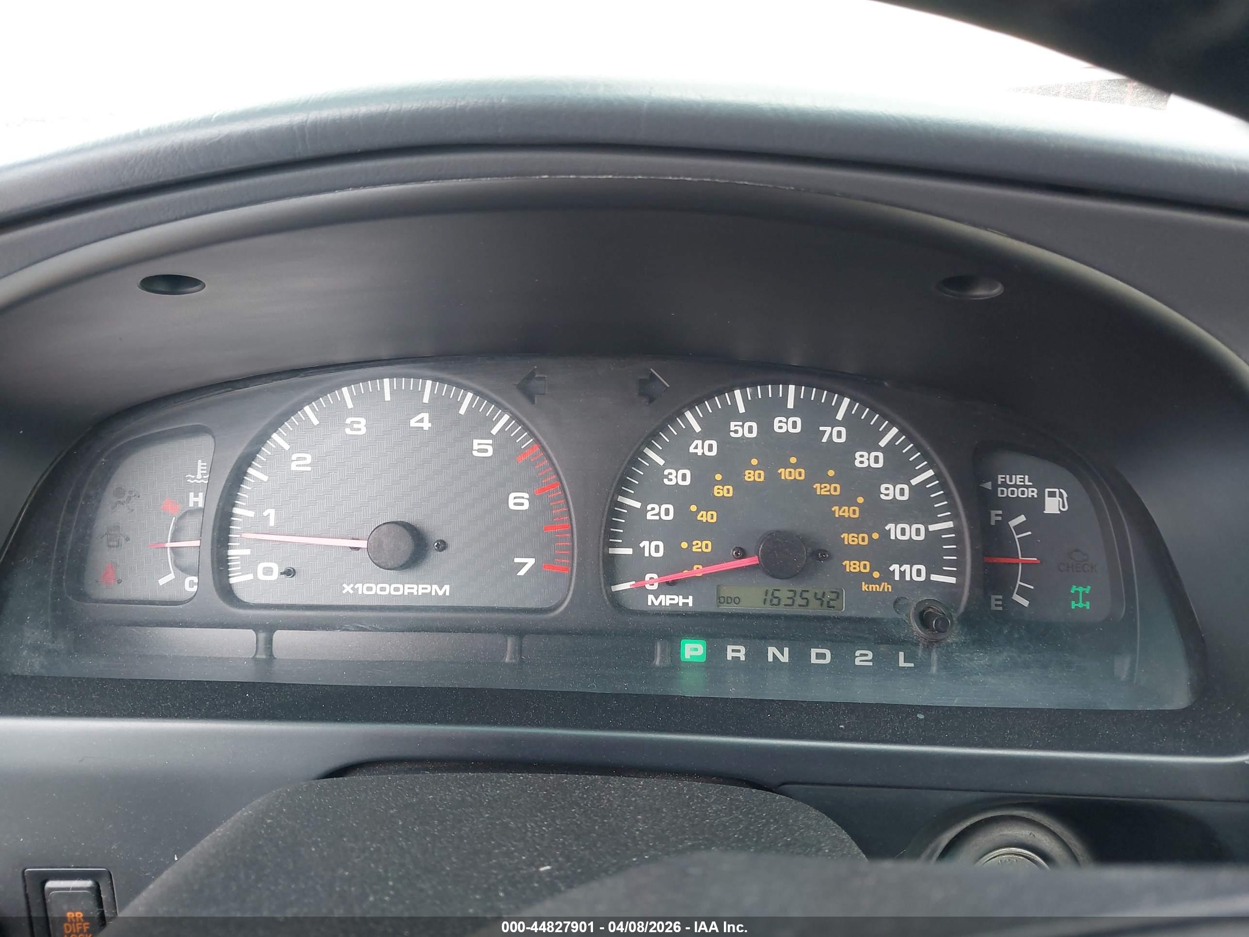 TOYOTA 4RUNNER image 7