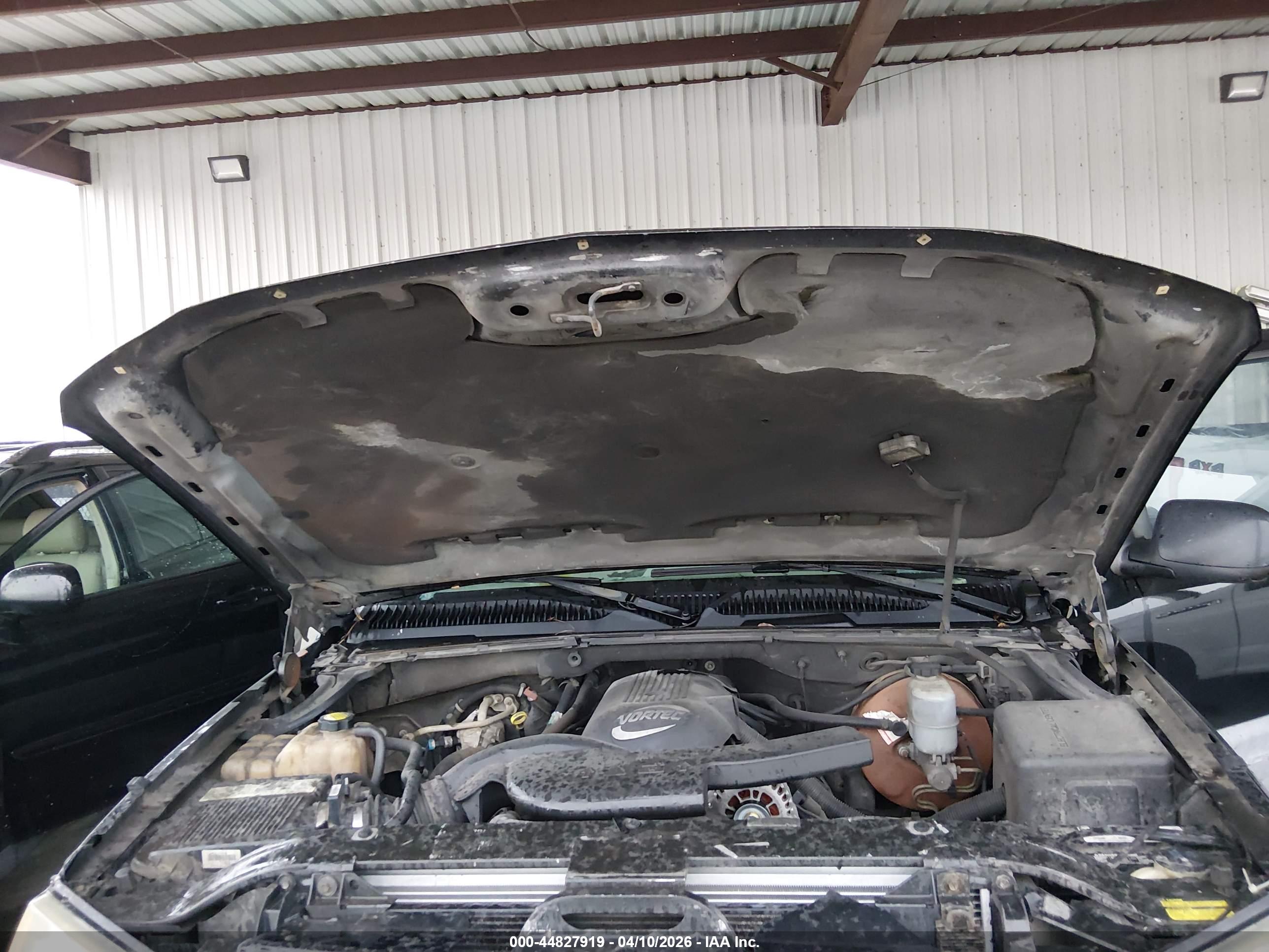 CHEVROLET AVALANCHE image 10