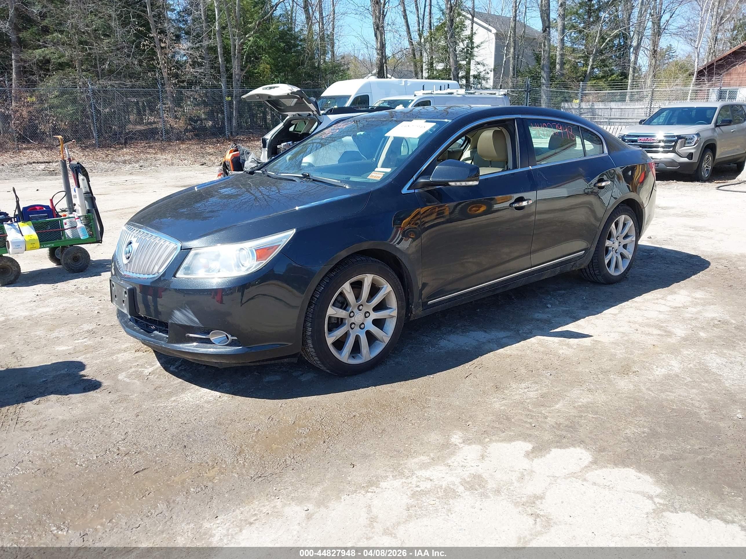BUICK LACROSSE image 2
