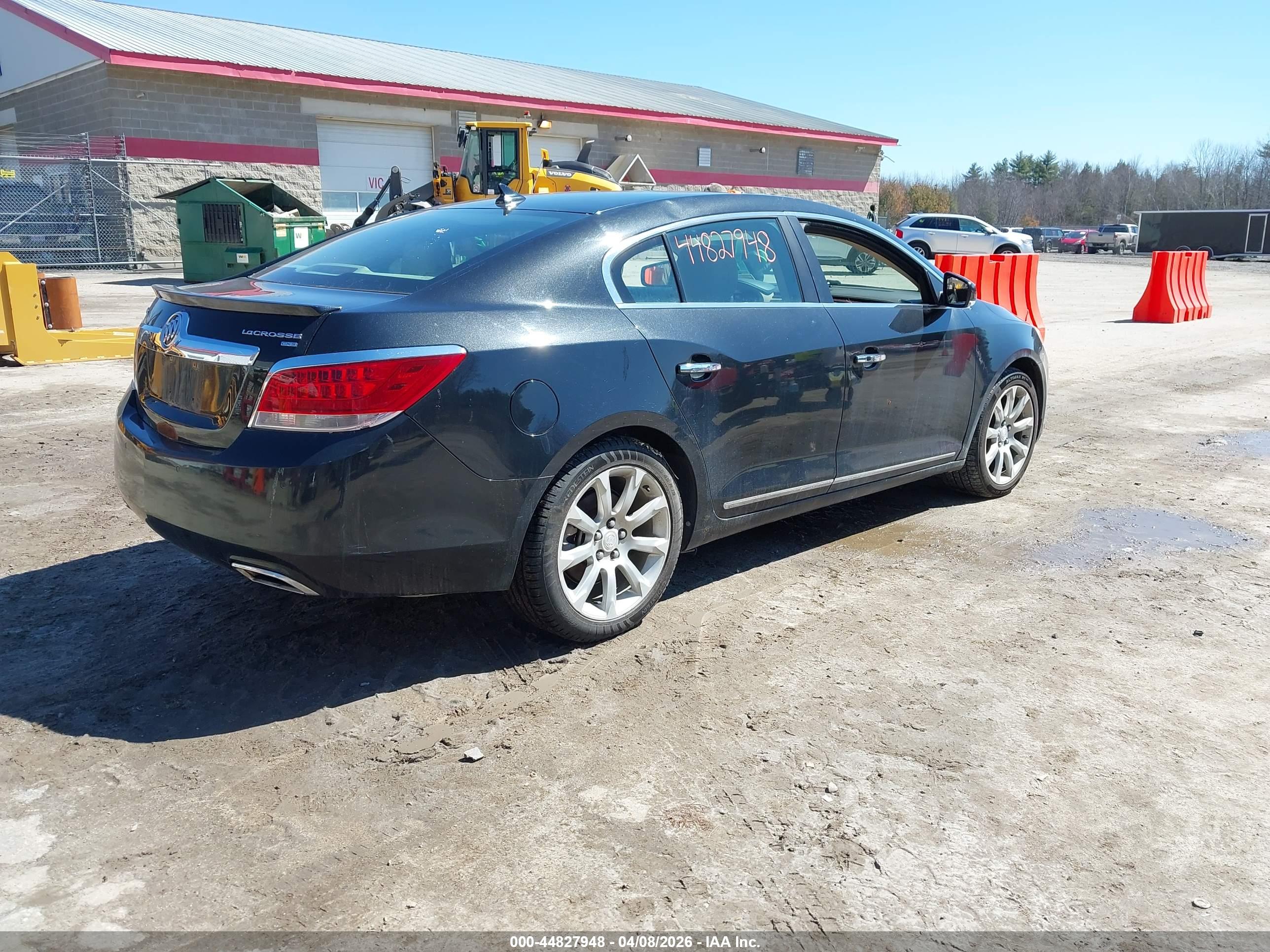 BUICK LACROSSE image 4