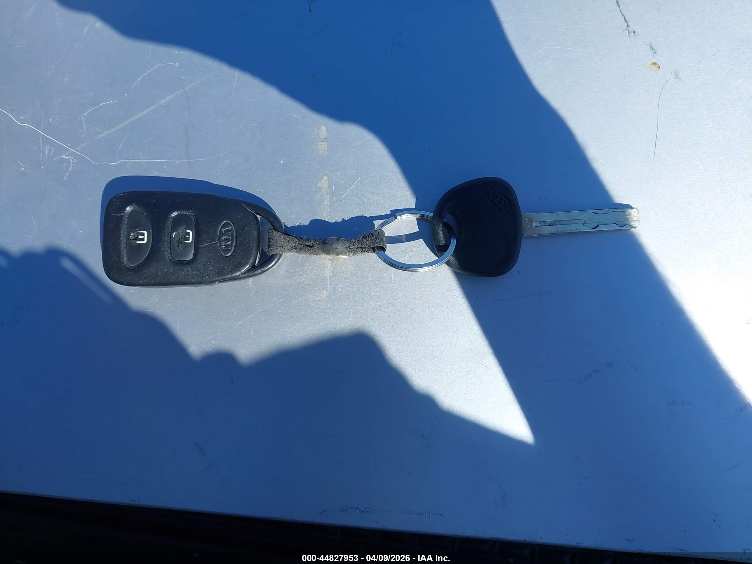 KIA SORENTO image 11