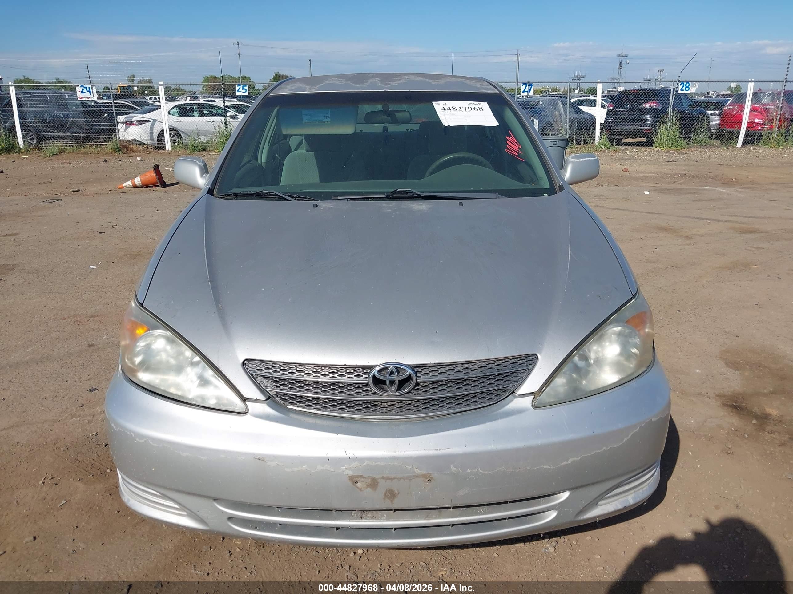 TOYOTA CAMRY image 6