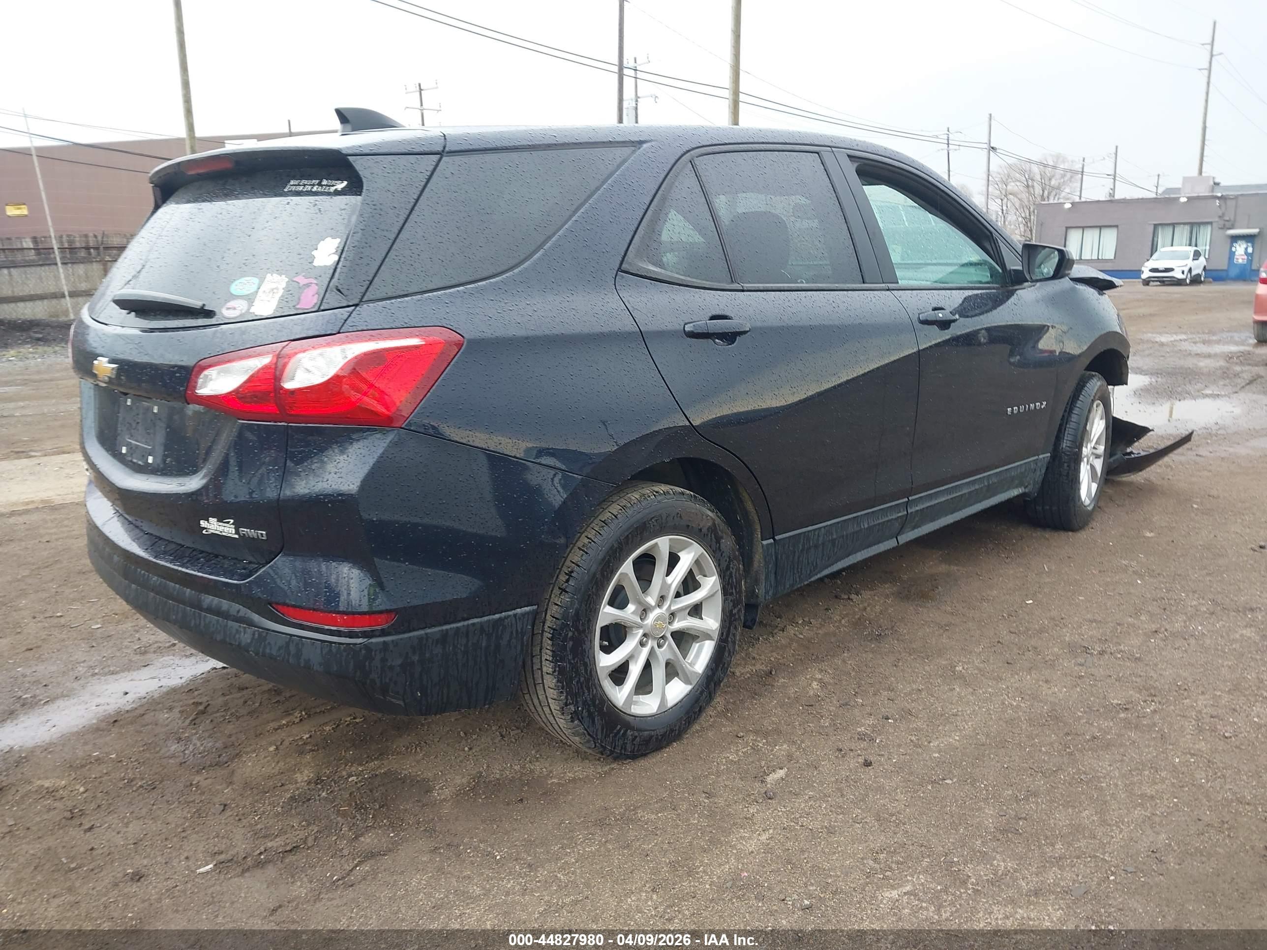 CHEVROLET EQUINOX image 4