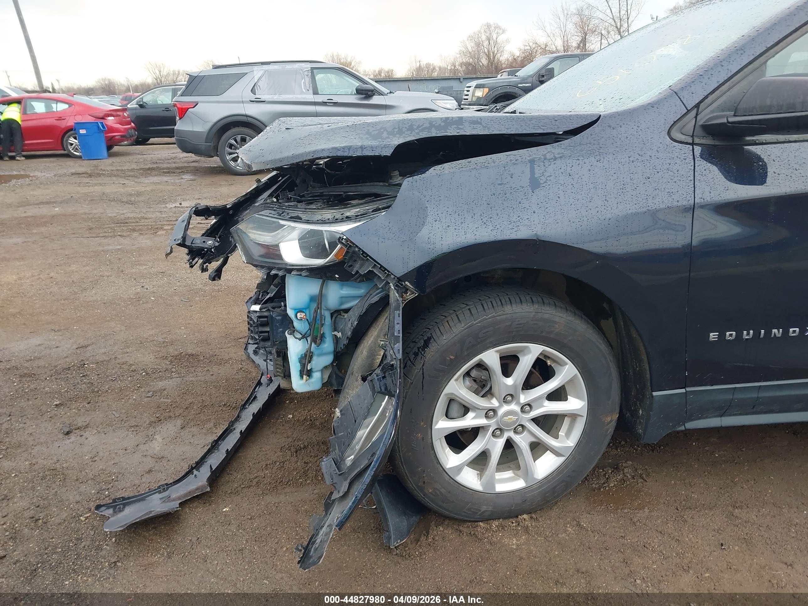 CHEVROLET EQUINOX image 6