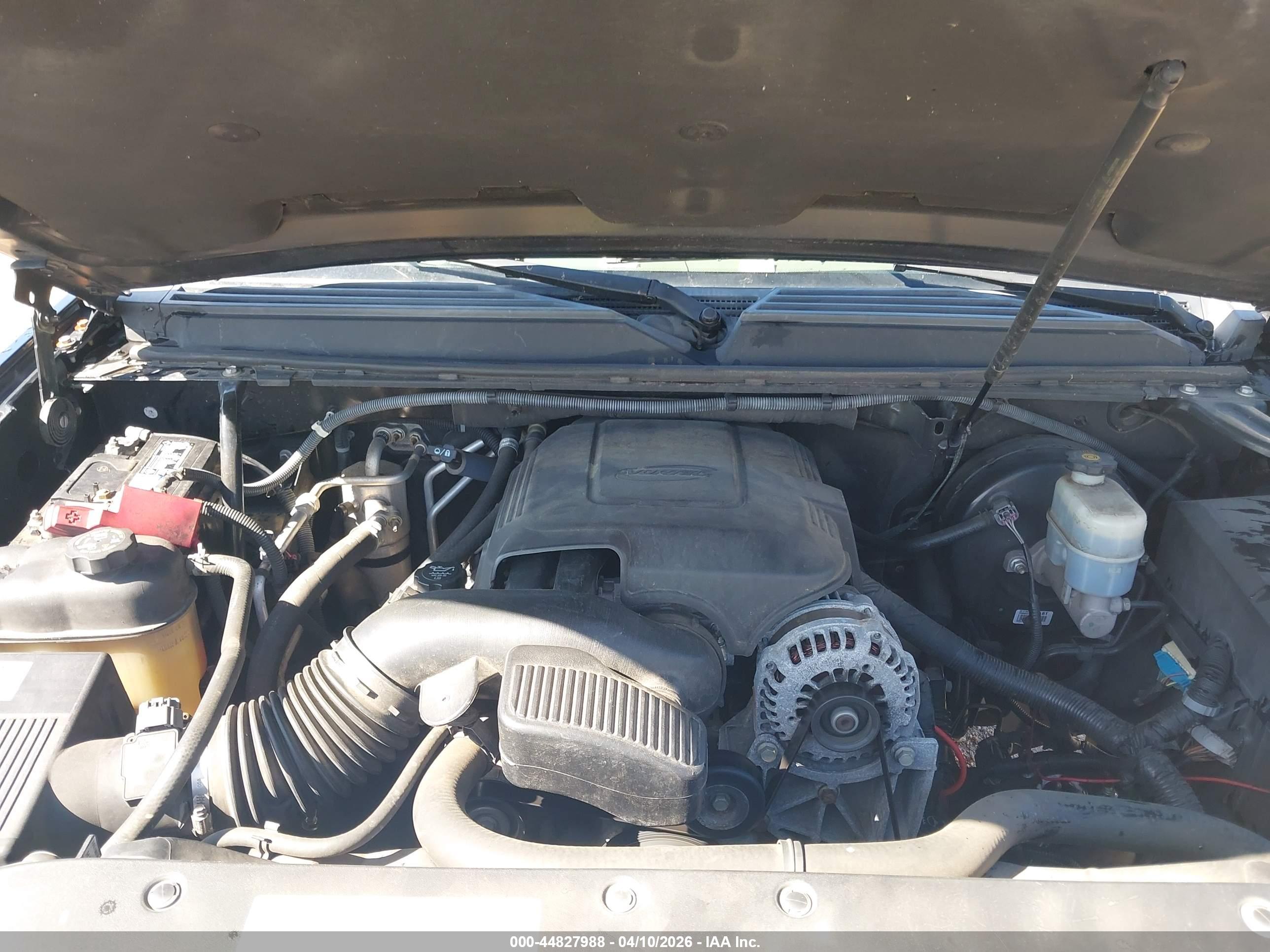 GMC YUKON image 10