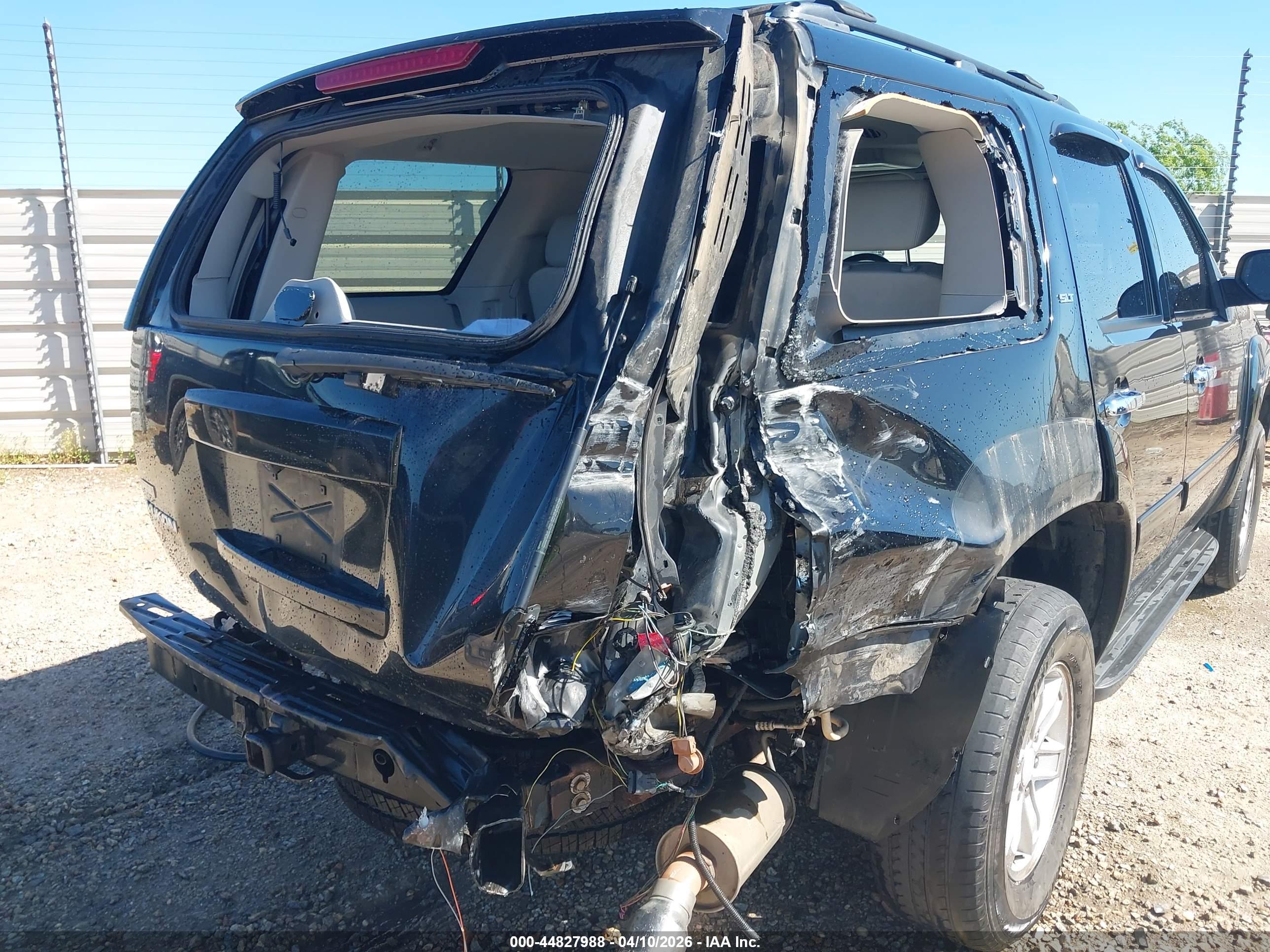 GMC YUKON image 6